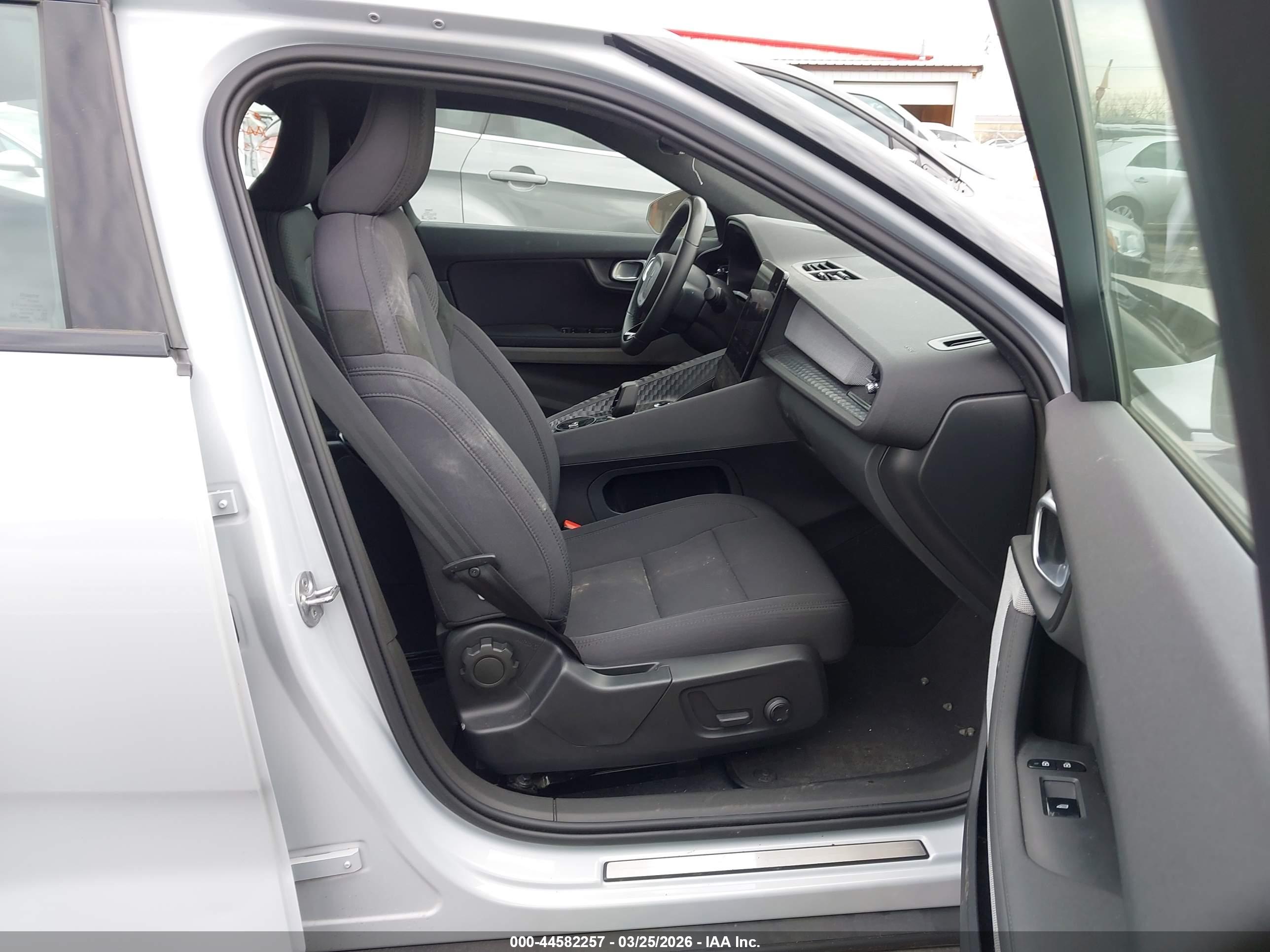 POLESTAR 2 image 5