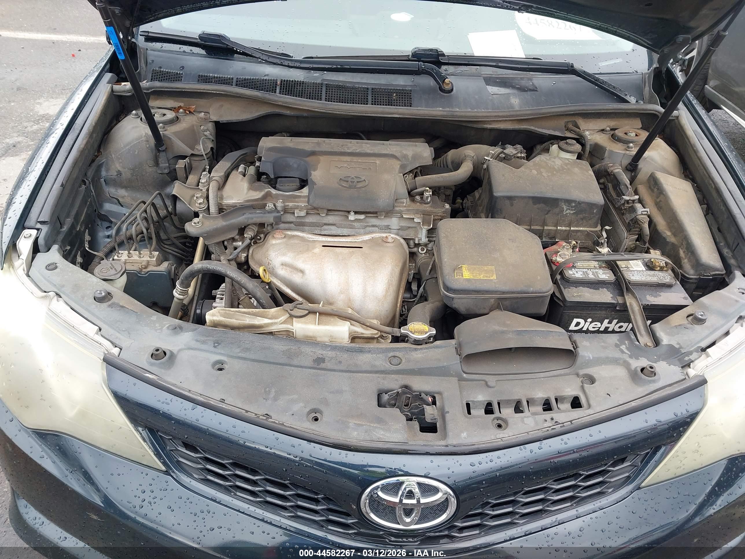 TOYOTA CAMRY image 10