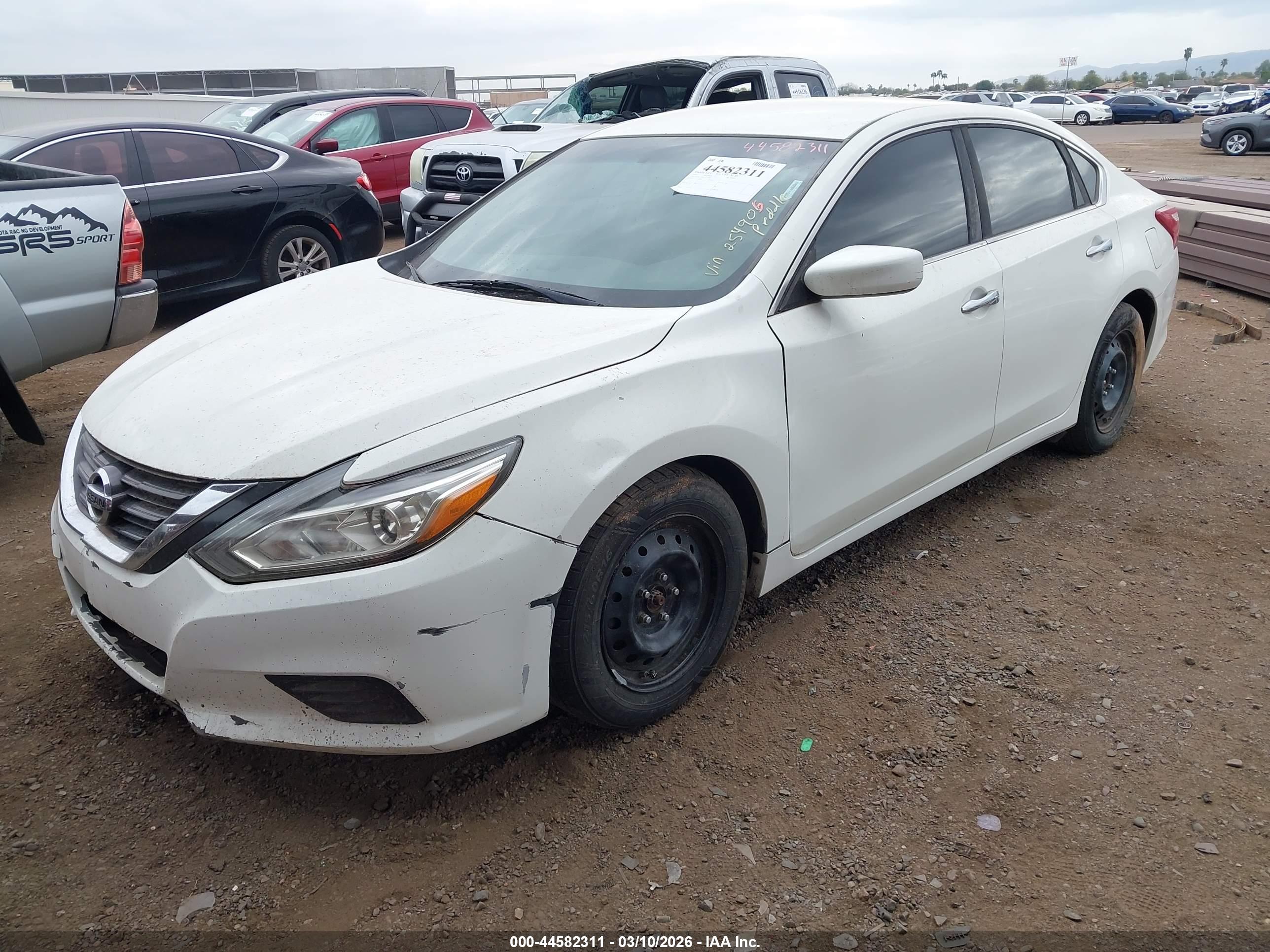NISSAN ALTIMA image 2