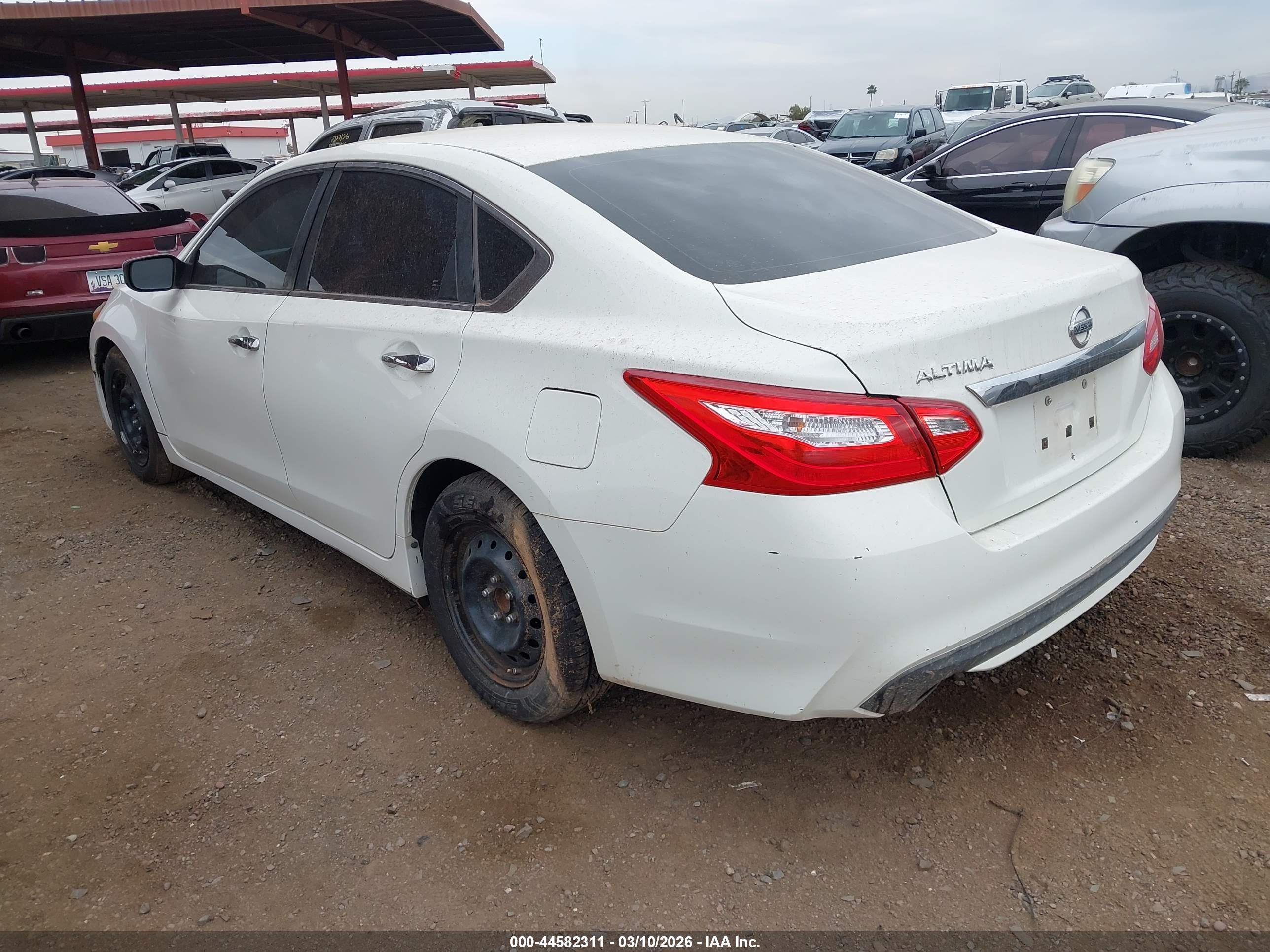 NISSAN ALTIMA image 3