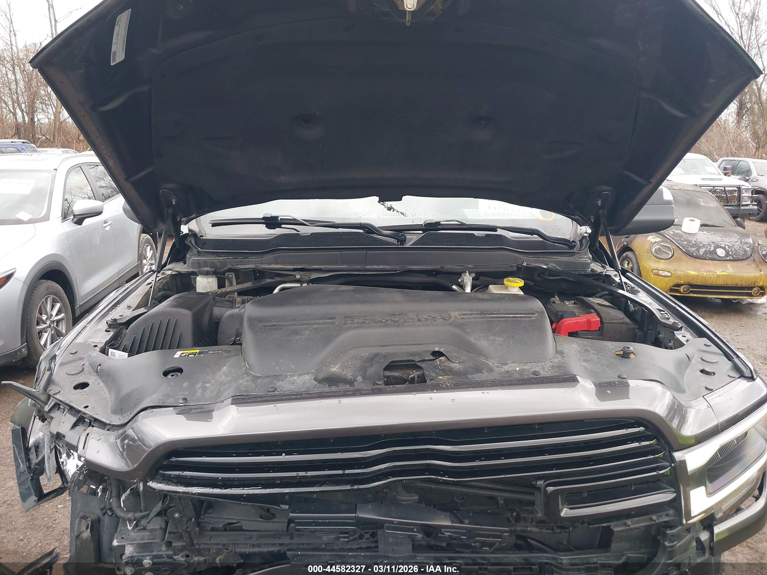RAM 2500 image 10