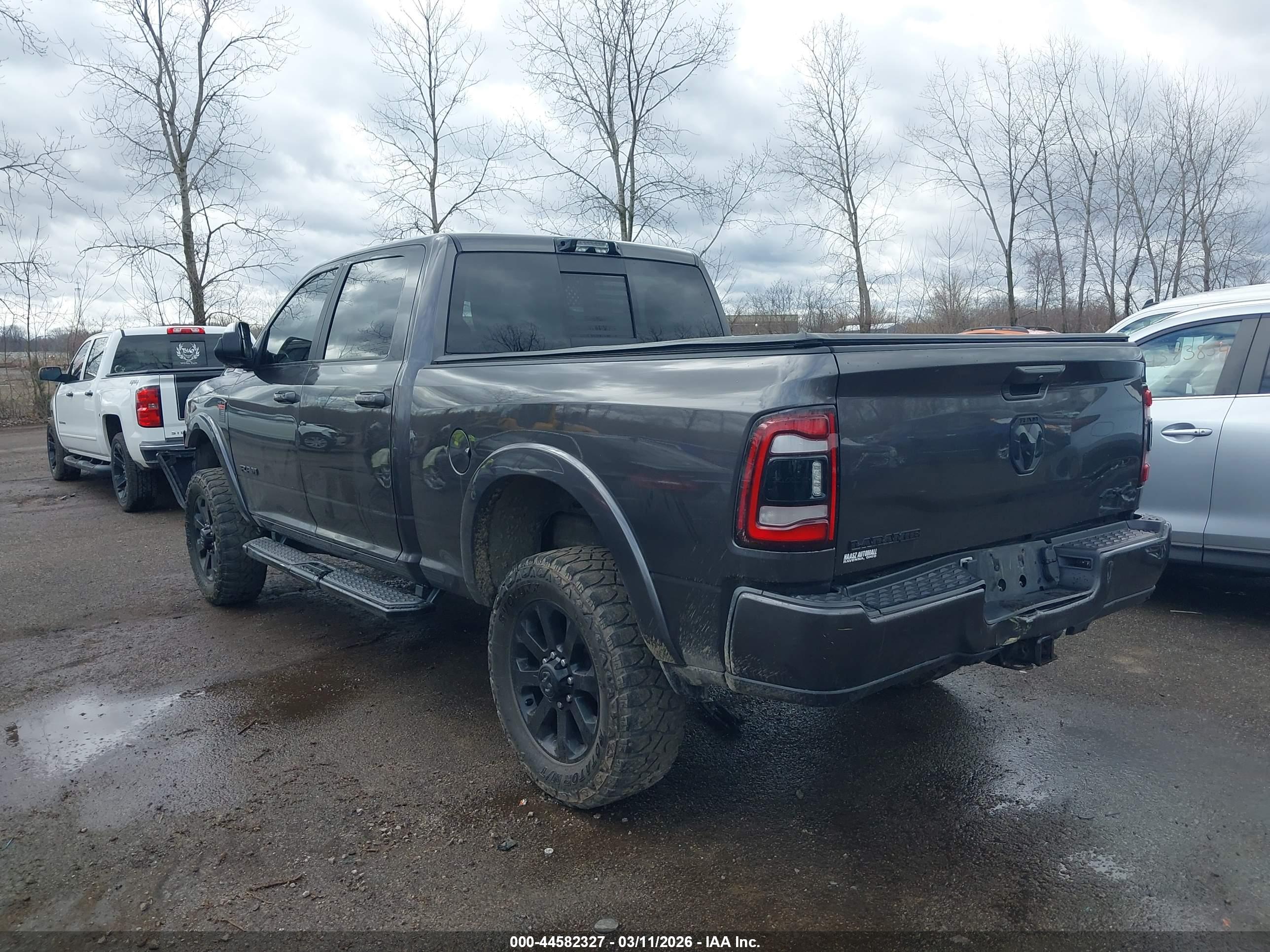 RAM 2500 image 3