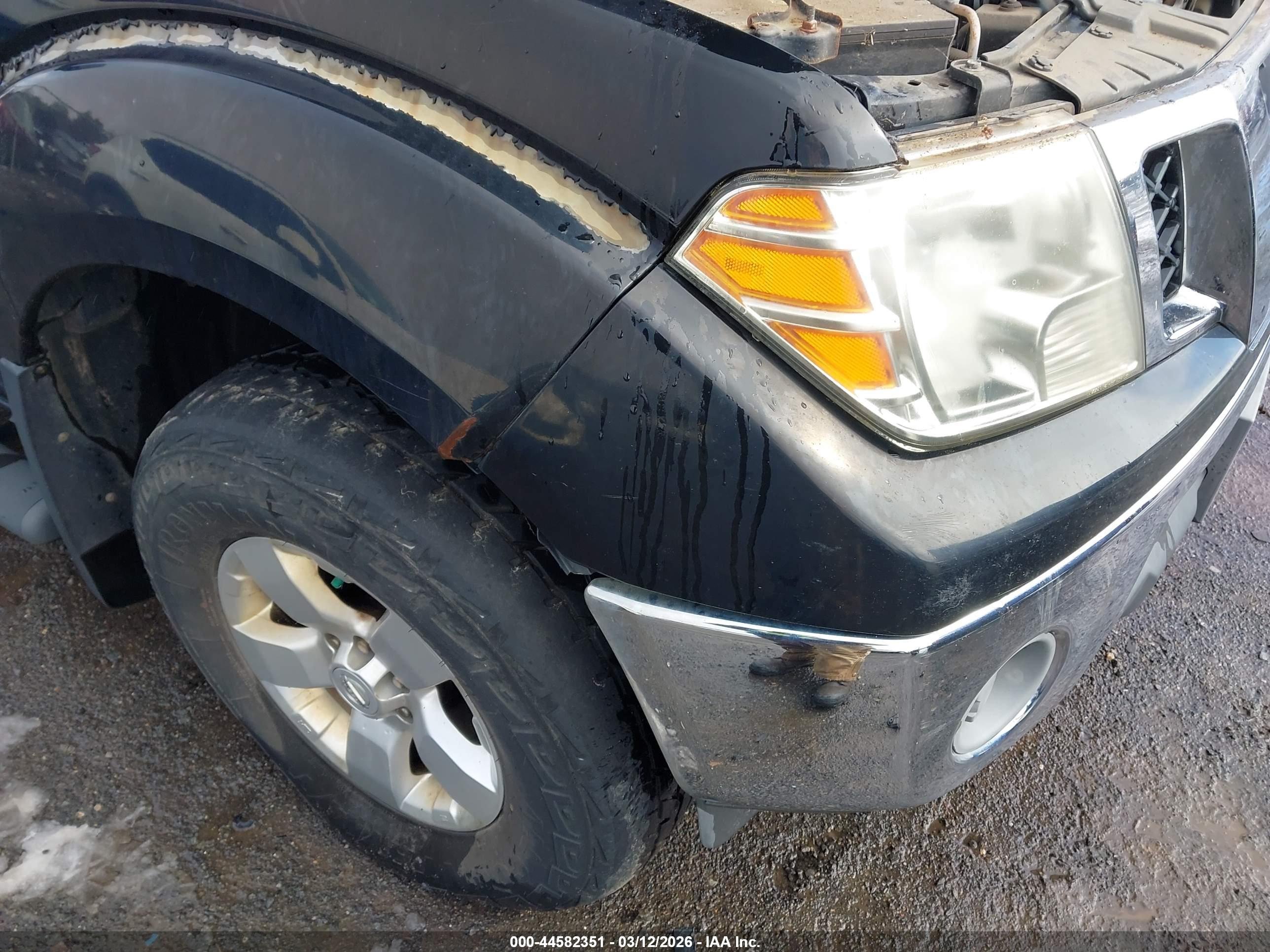 NISSAN FRONTIER image 6