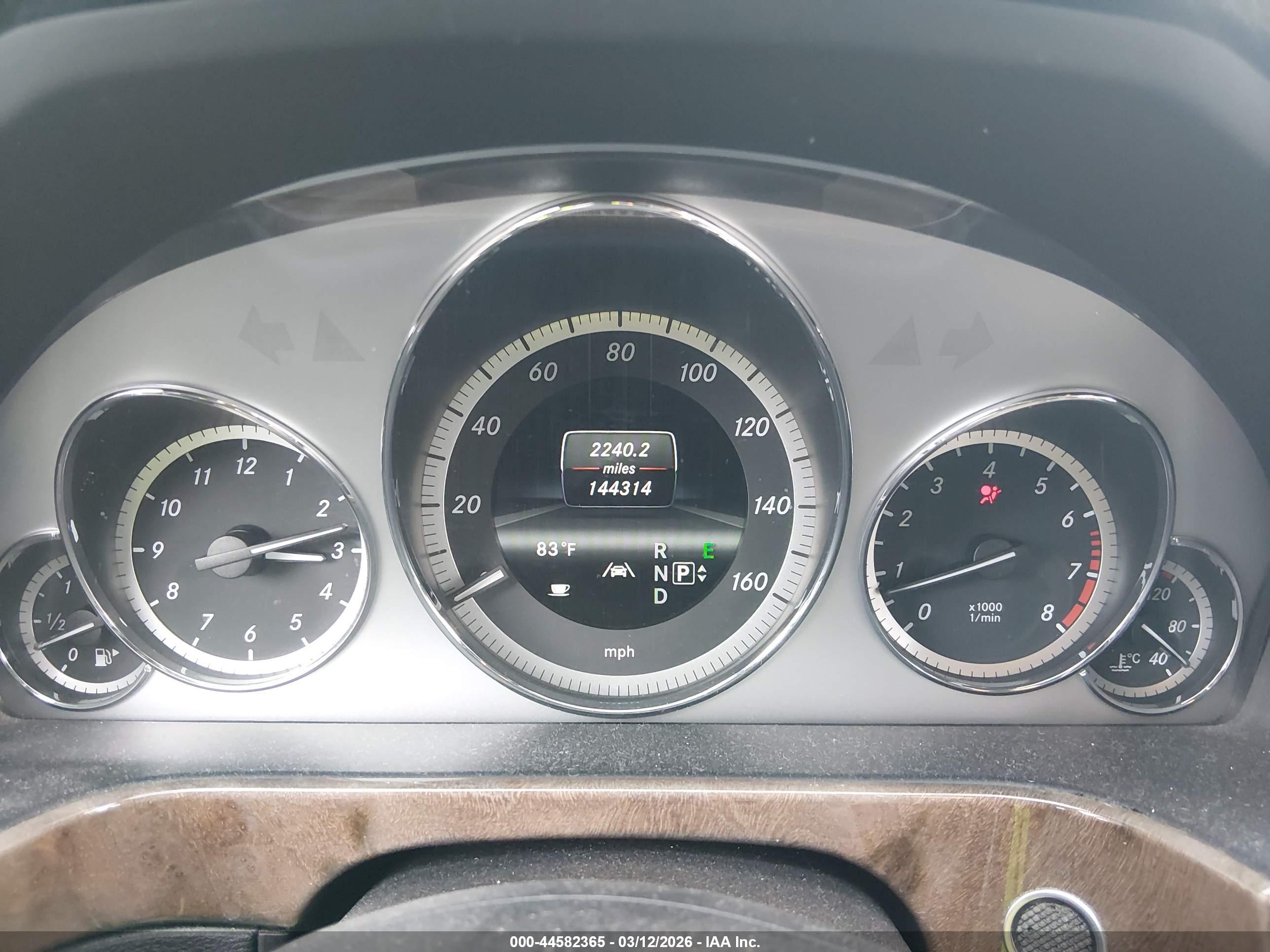 MERCEDES-BENZ E image 7