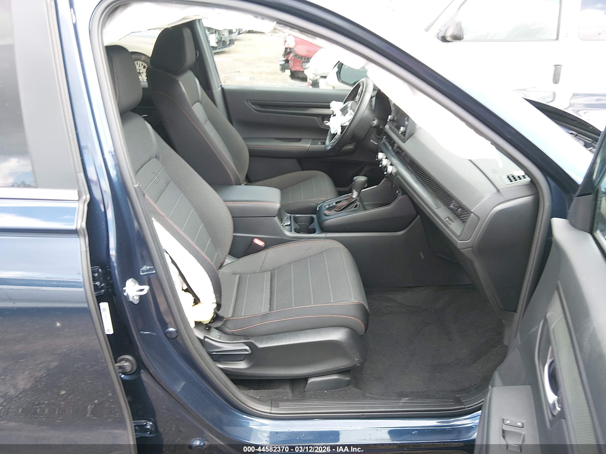 HONDA CR-V image 5