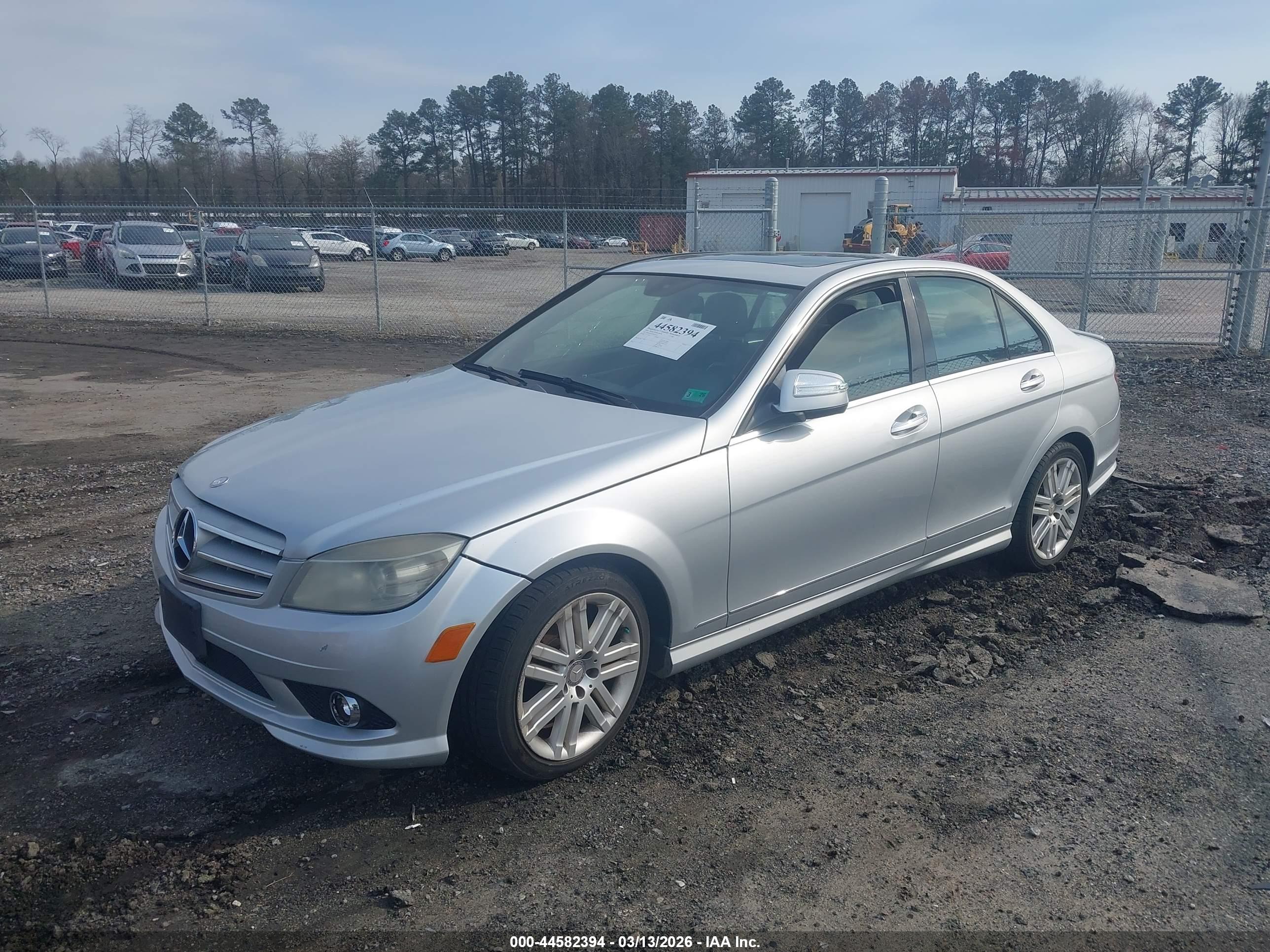 MERCEDES-BENZ C image 2