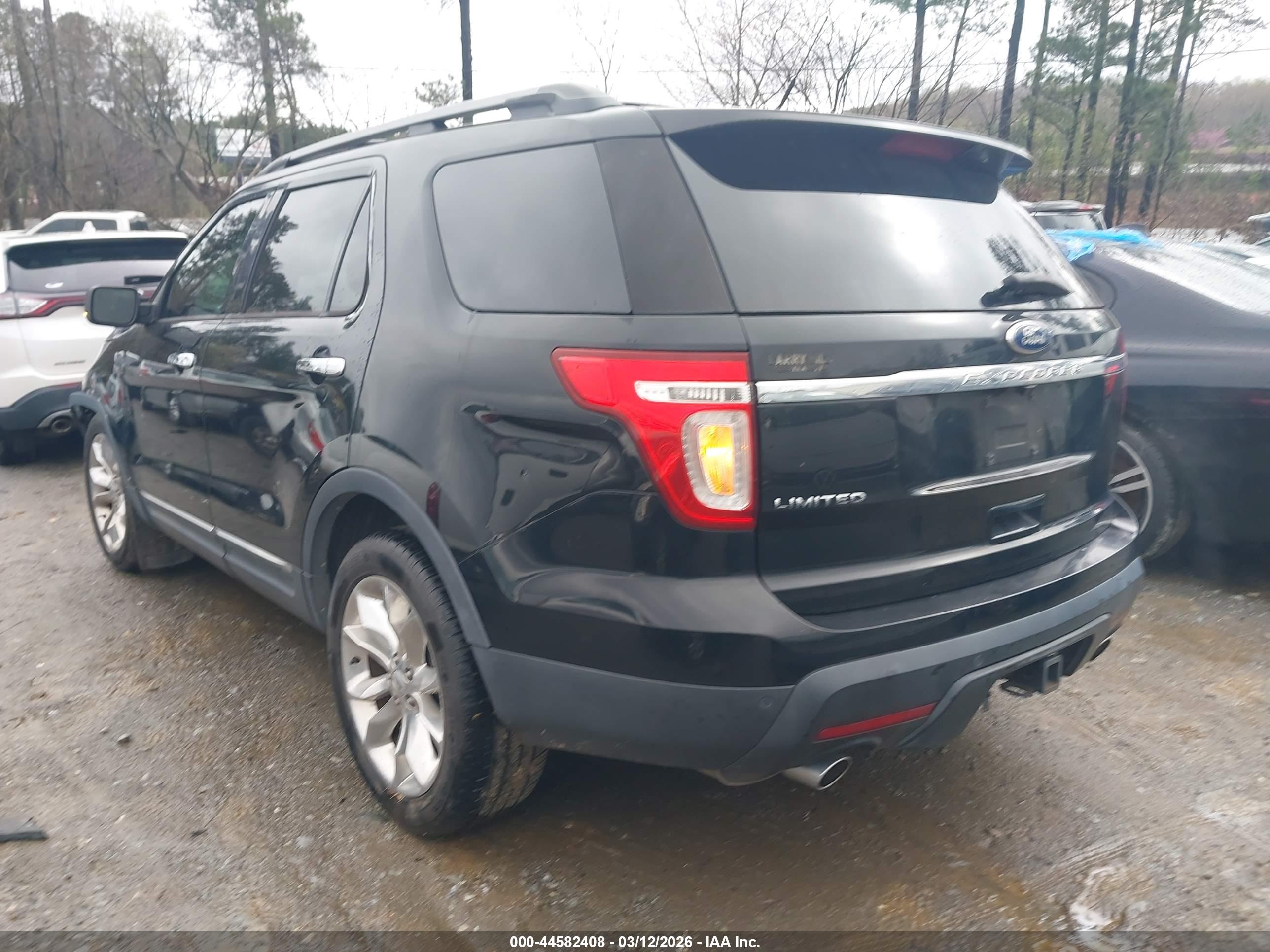 FORD EXPLORER image 3