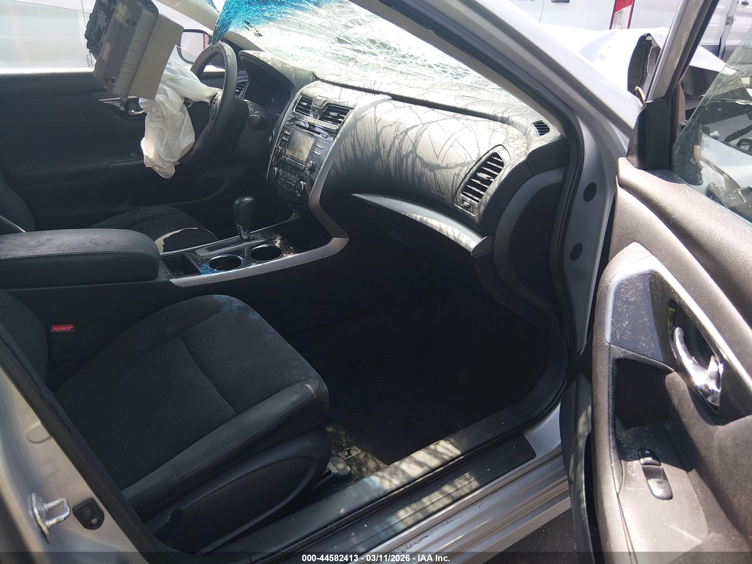 NISSAN ALTIMA image 5