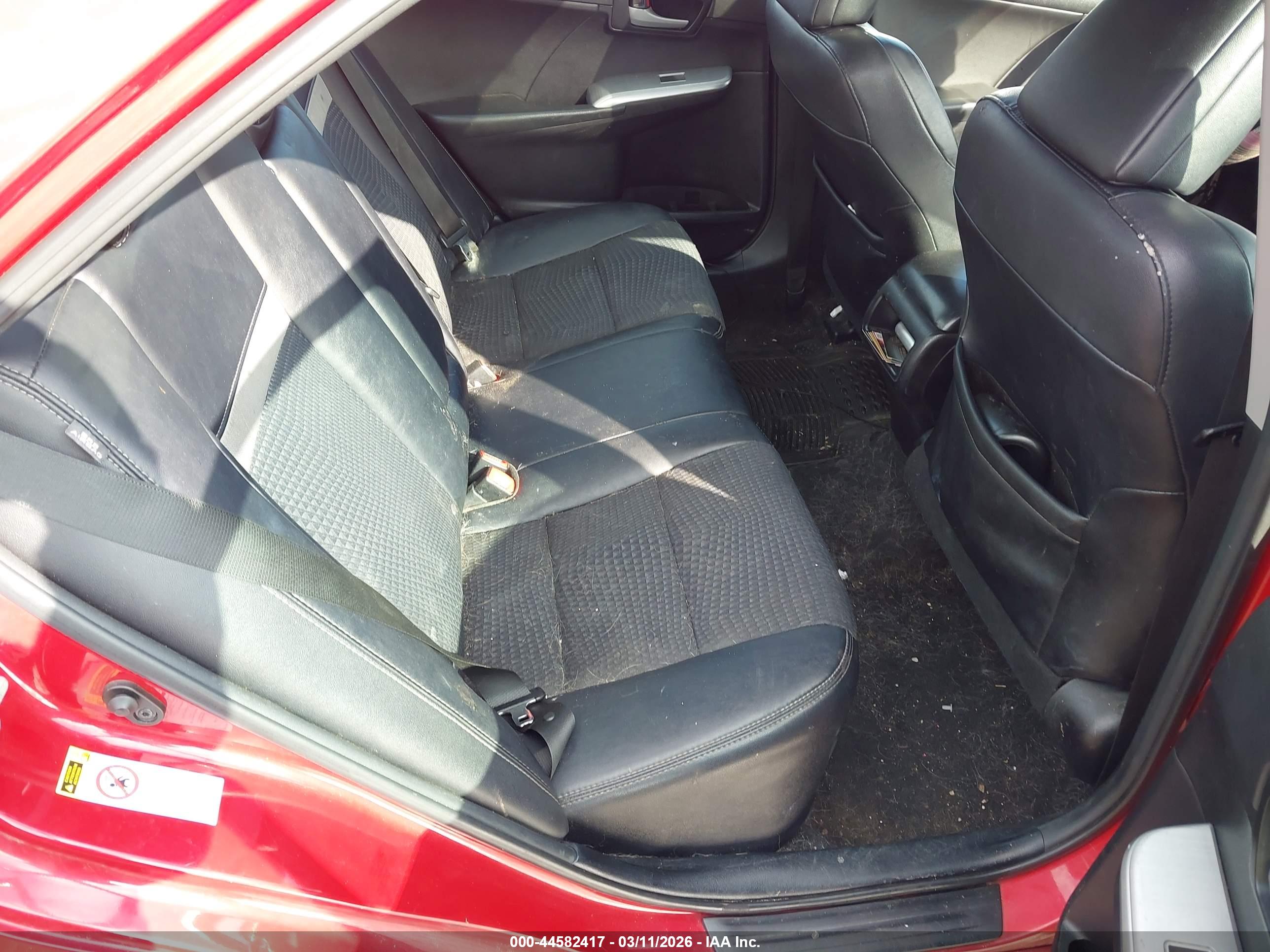 TOYOTA CAMRY image 8