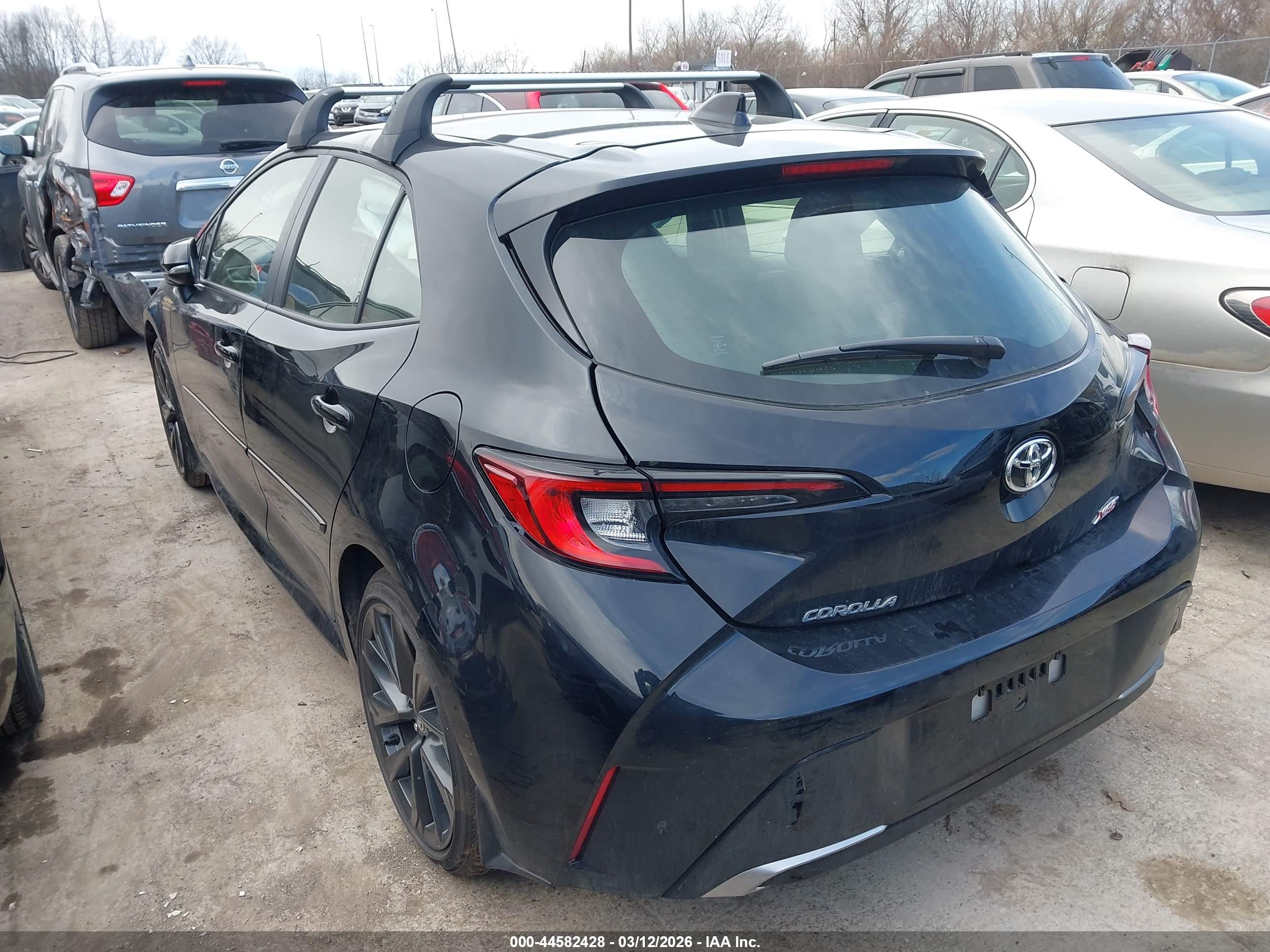 TOYOTA COROLLA image 3