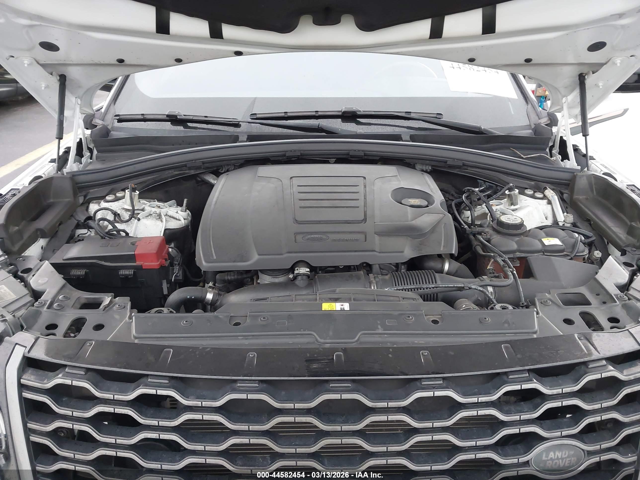 LAND ROVER image 10