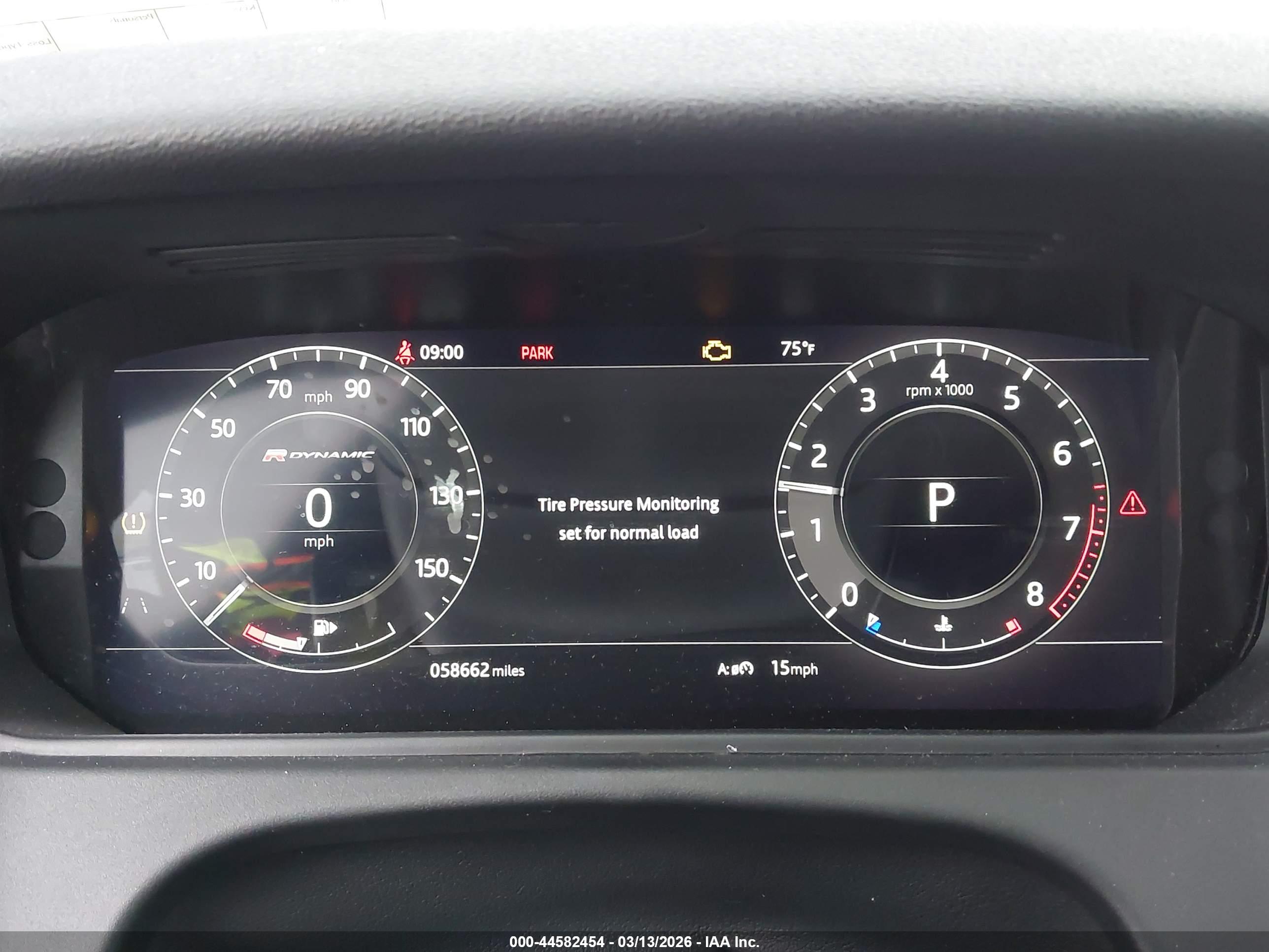 LAND ROVER image 7
