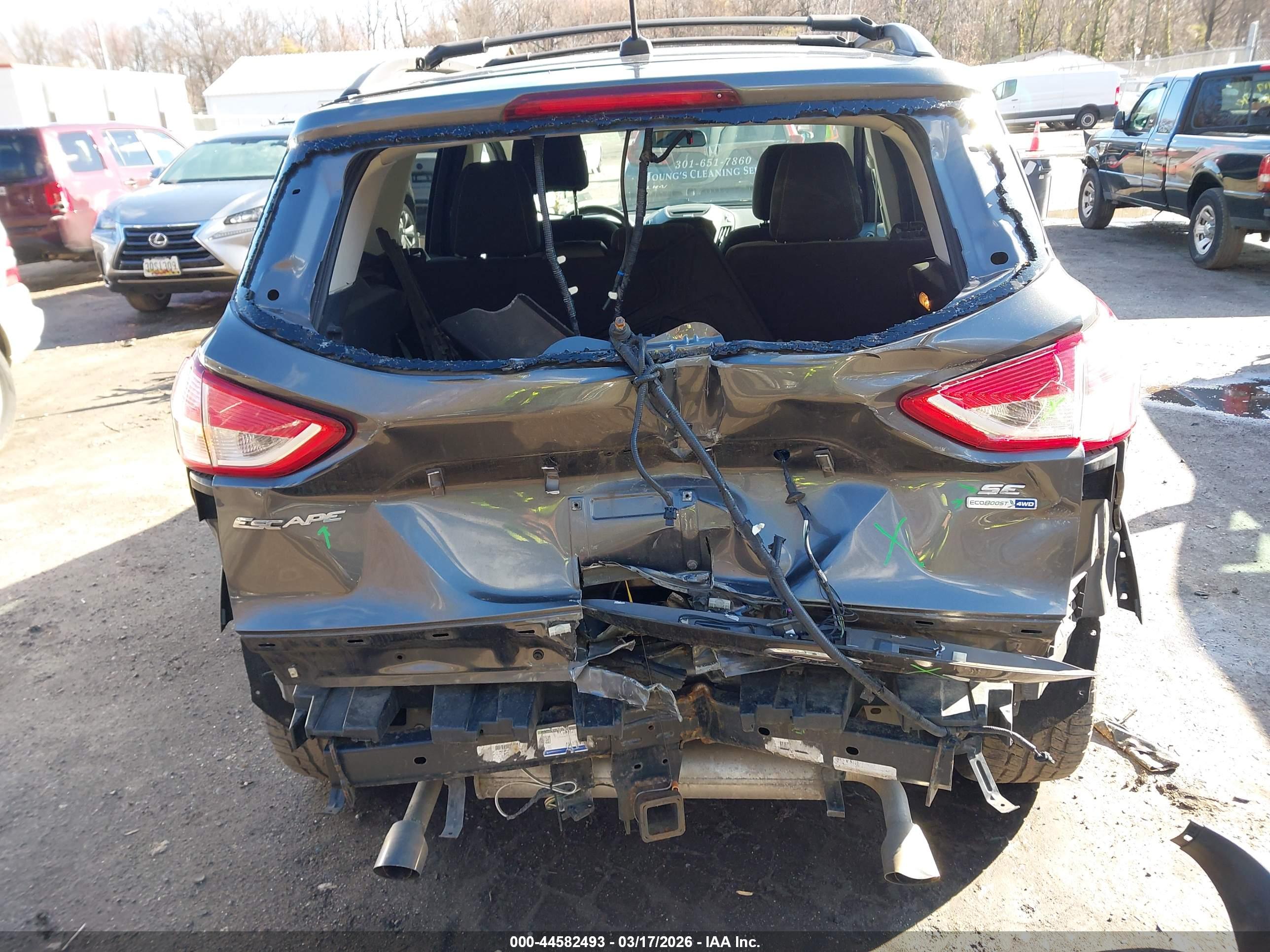 FORD ESCAPE image 6