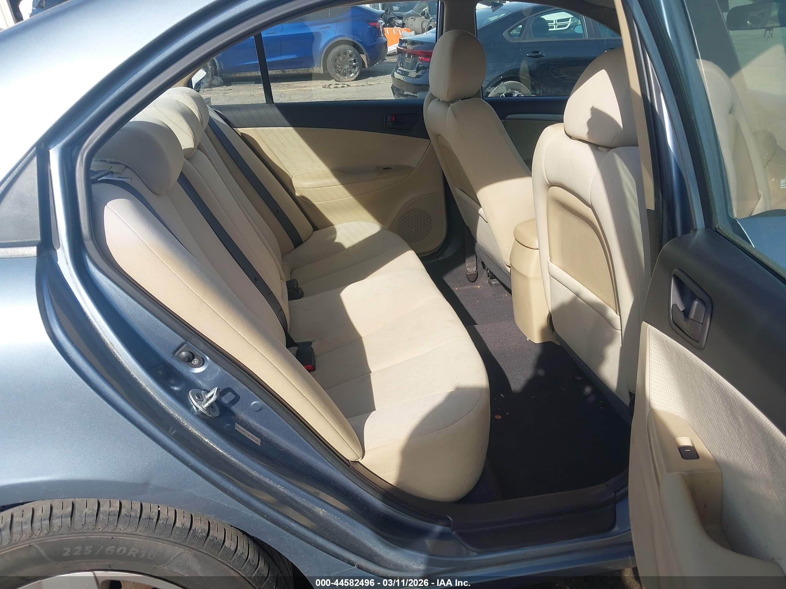 HYUNDAI SONATA image 8