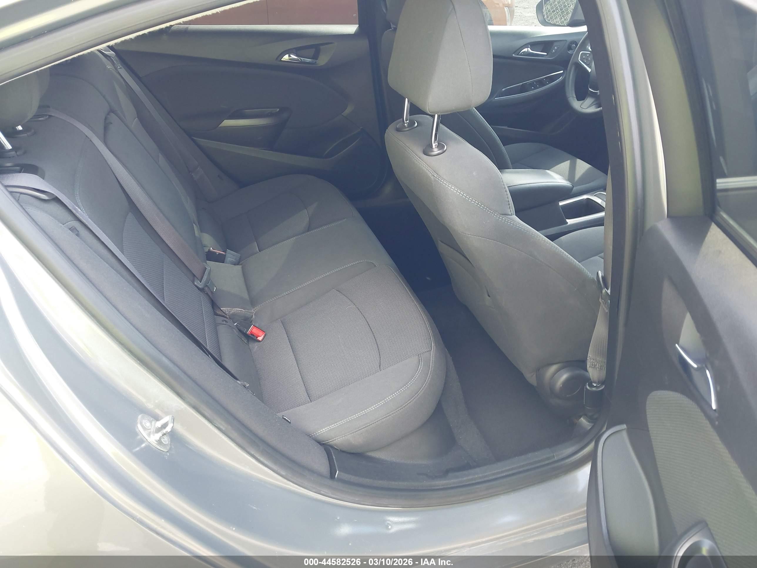 CHEVROLET CRUZE image 8