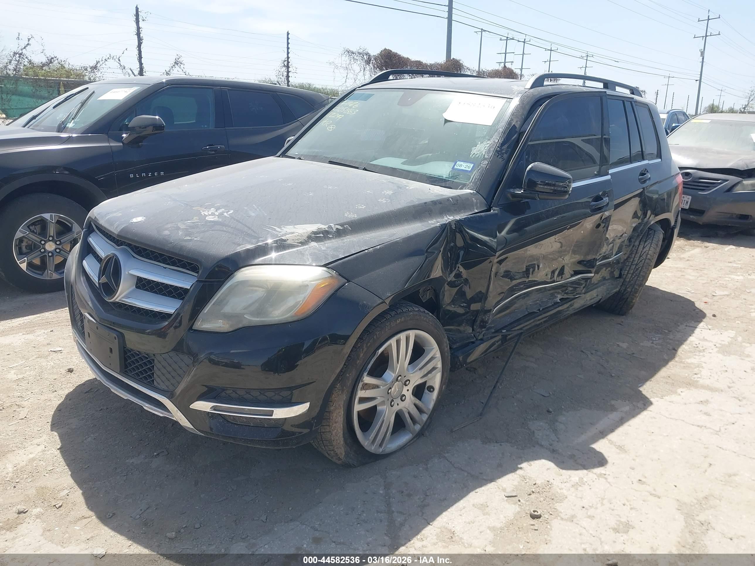 MERCEDES-BENZ GLK image 2