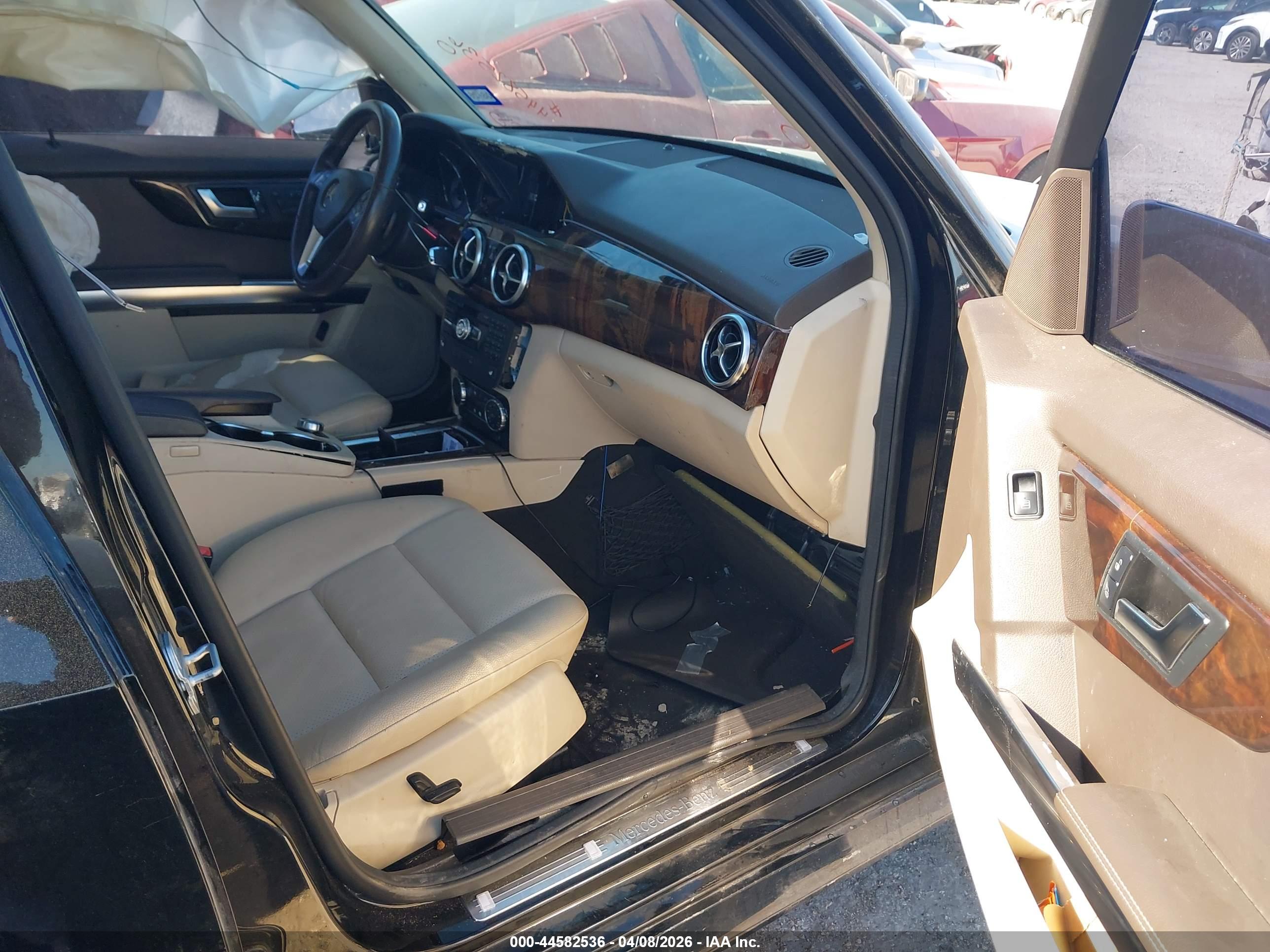 MERCEDES-BENZ GLK image 5
