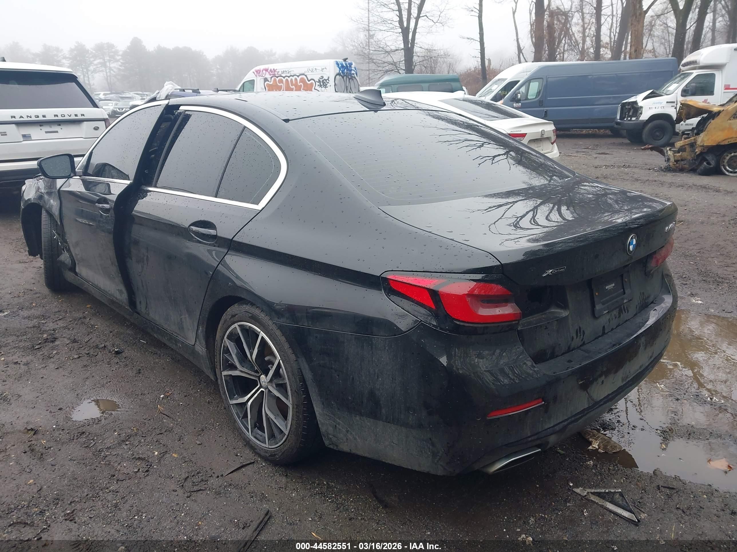 BMW 540I image 3