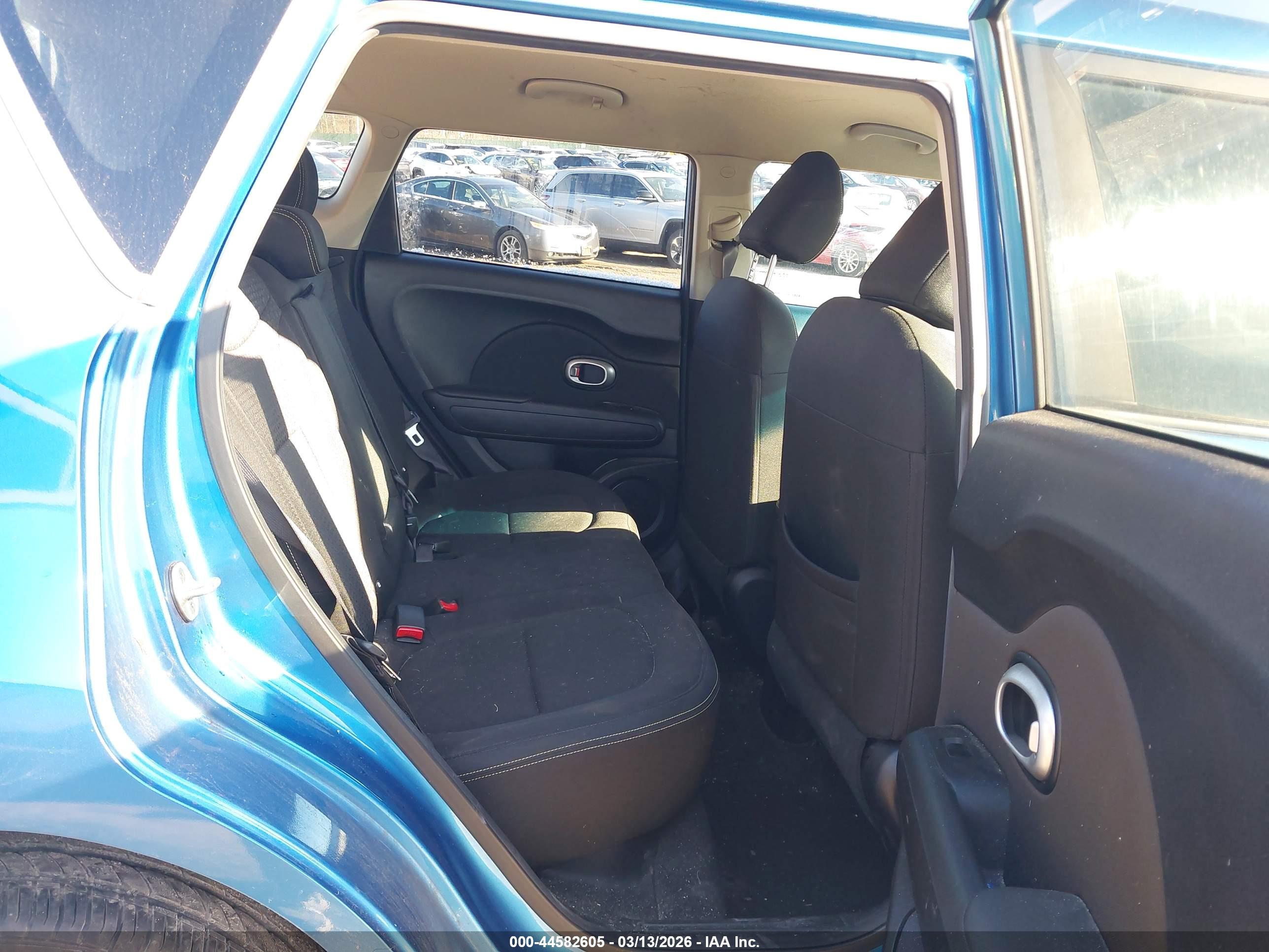 KIA SOUL image 8