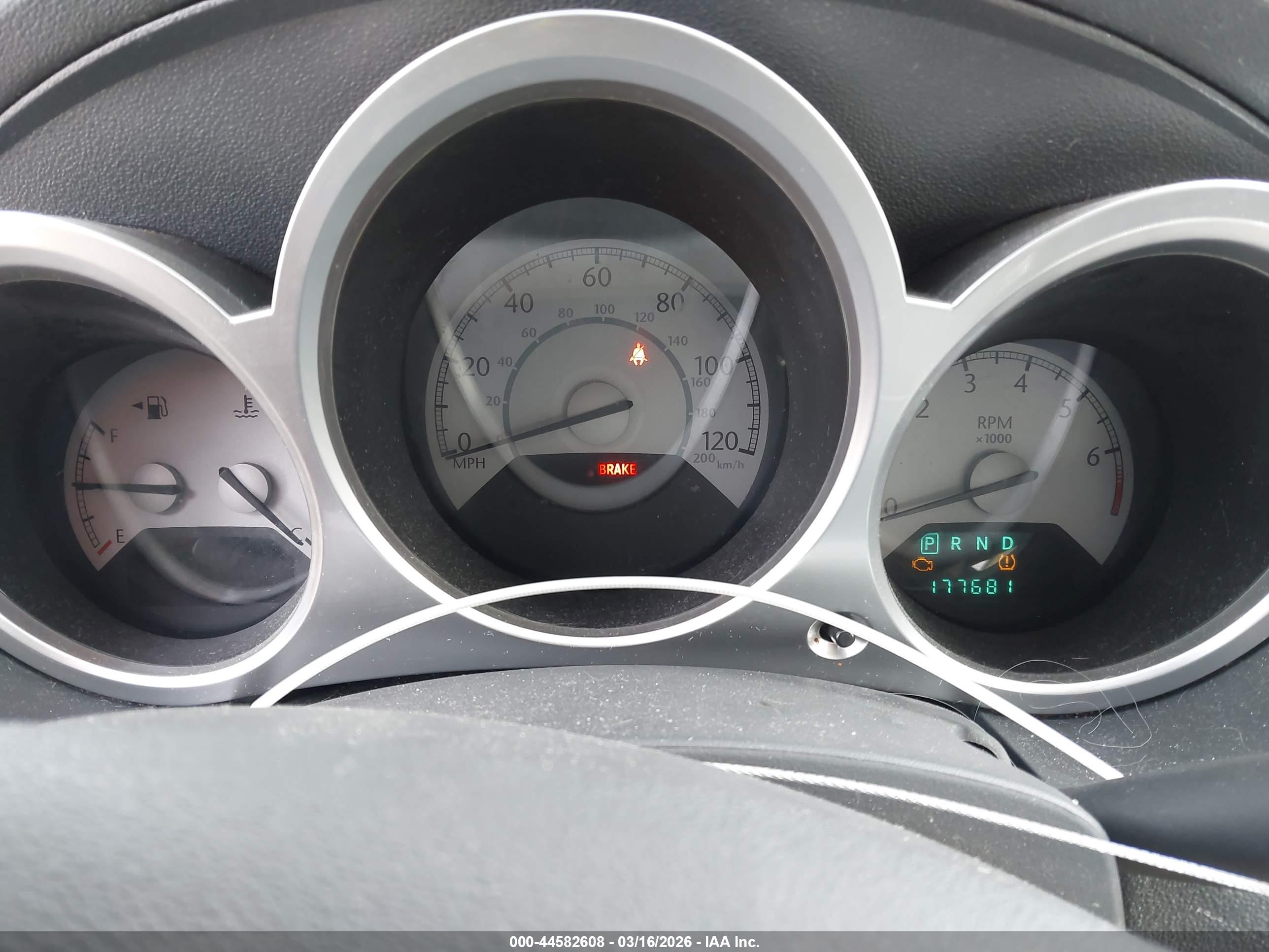 CHRYSLER SEBRING image 7
