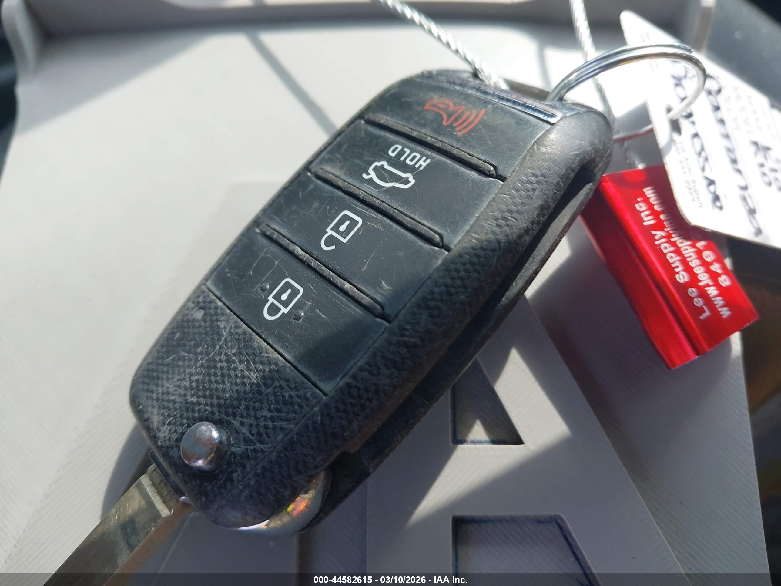 KIA RIO image 11
