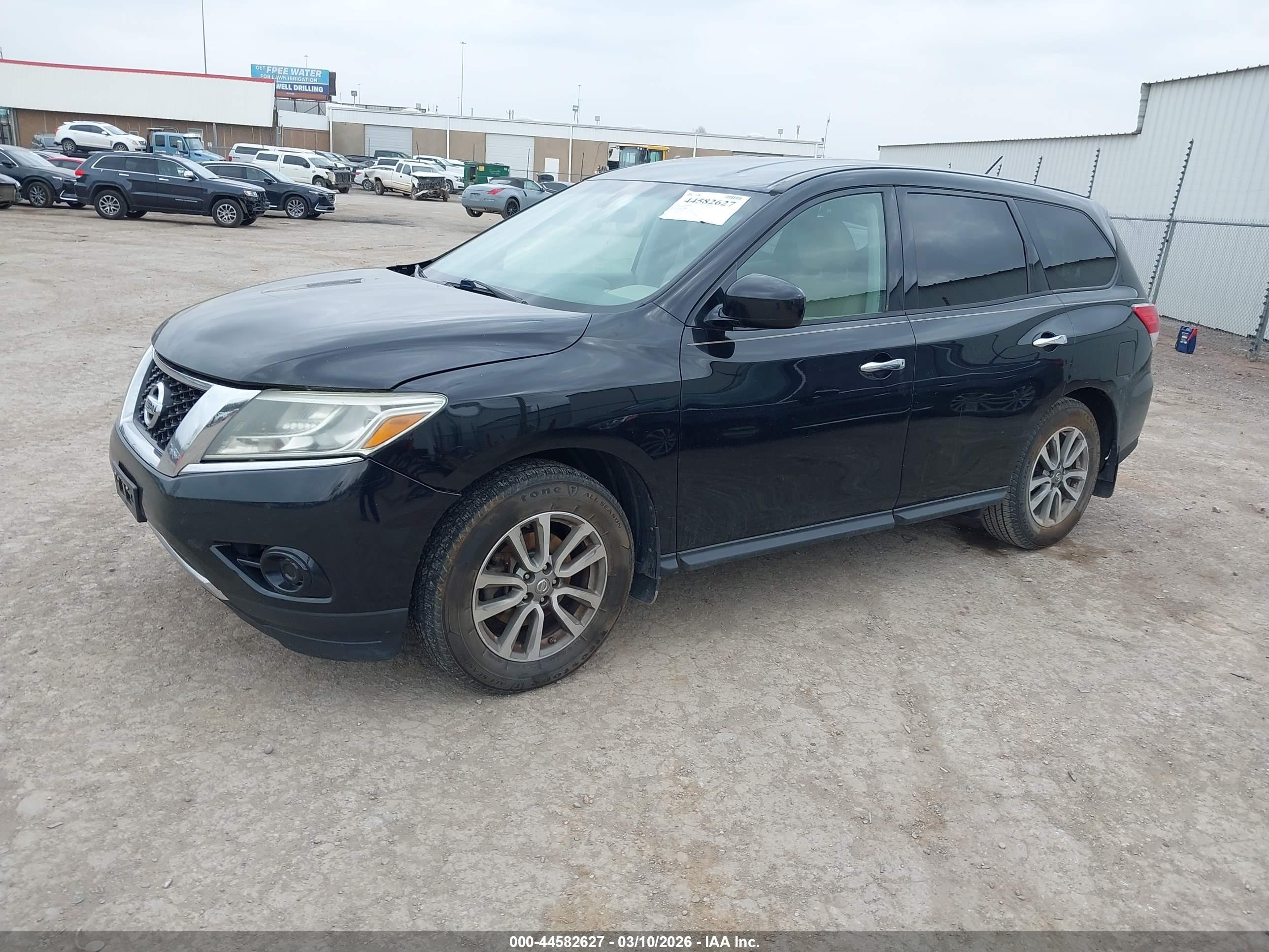 NISSAN PATHFINDER image 2