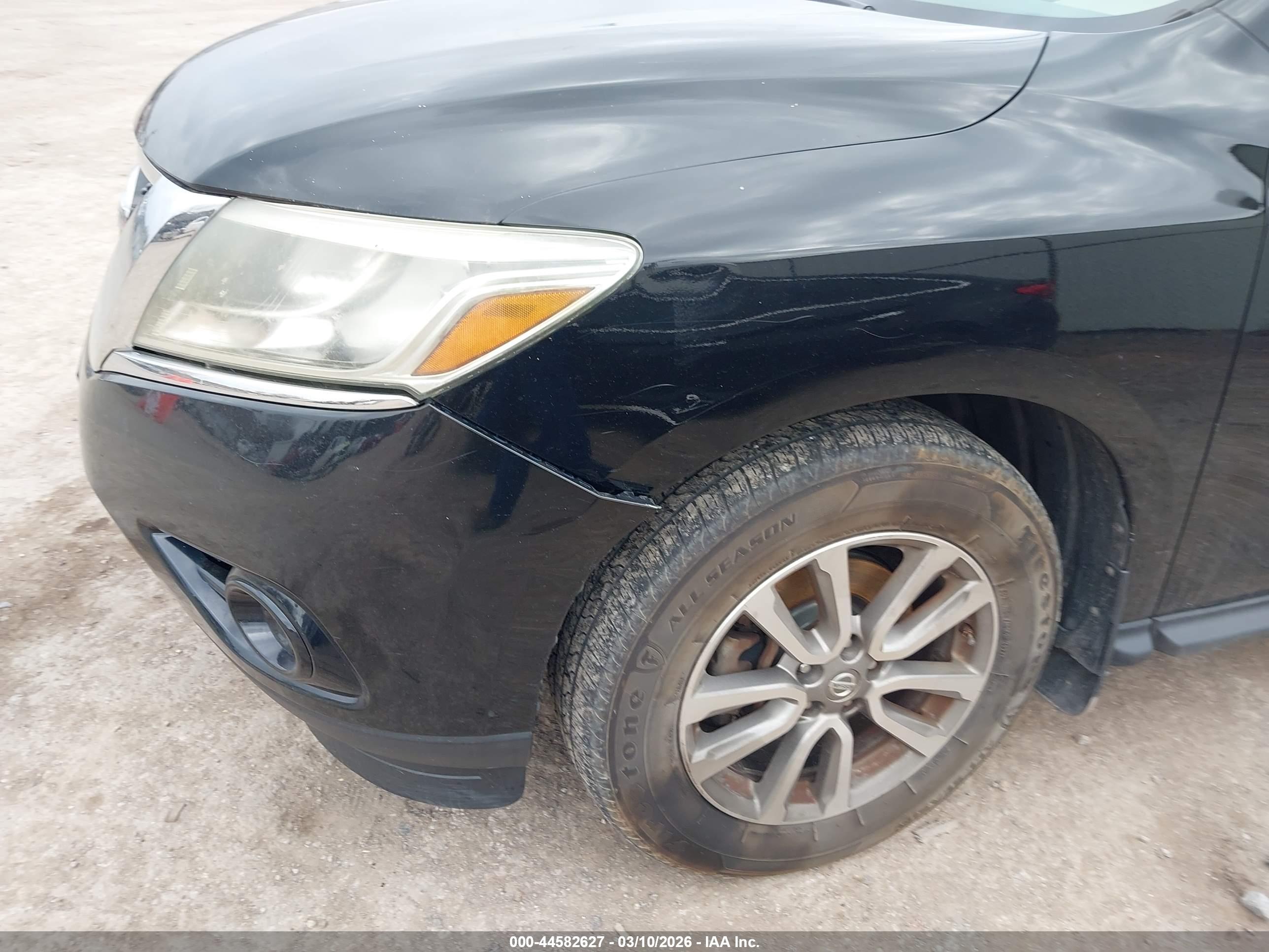 NISSAN PATHFINDER image 6