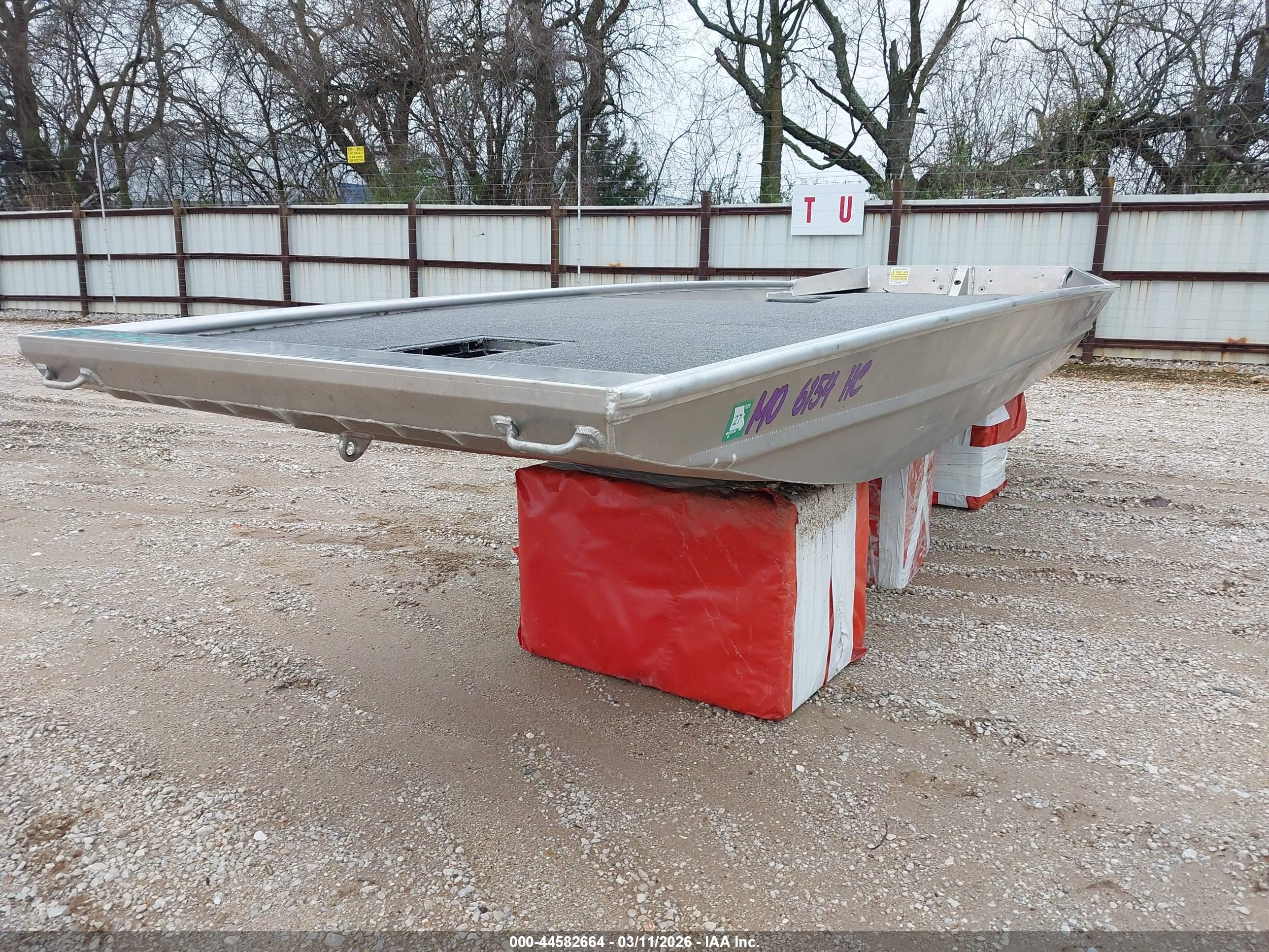 BLAZER BOAT image 2