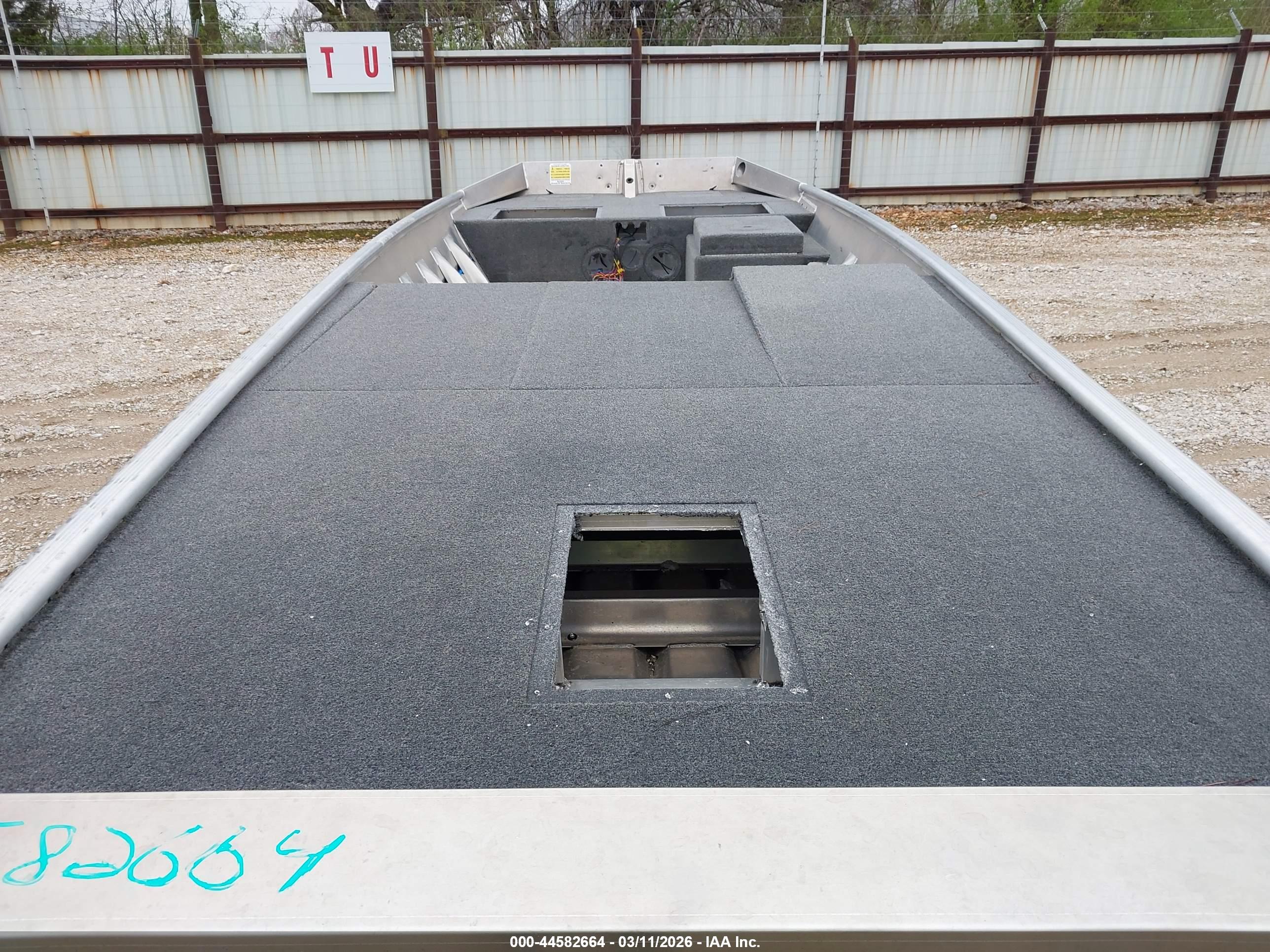 BLAZER BOAT image 5