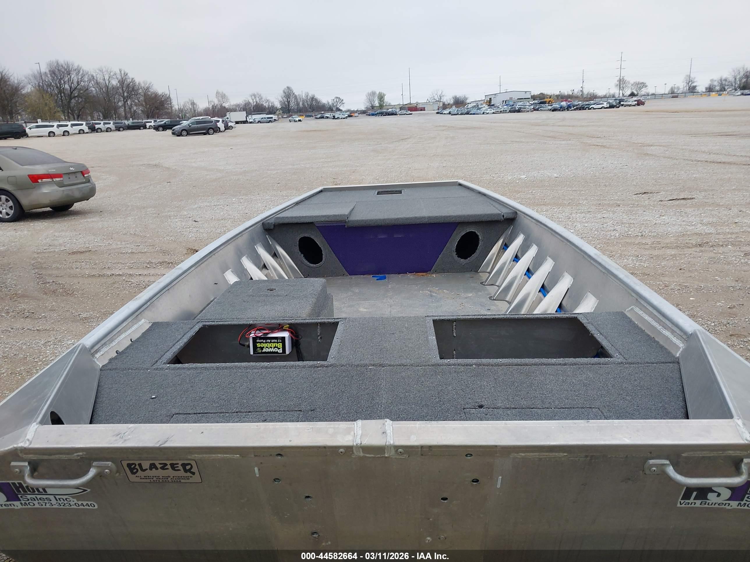 BLAZER BOAT image 8
