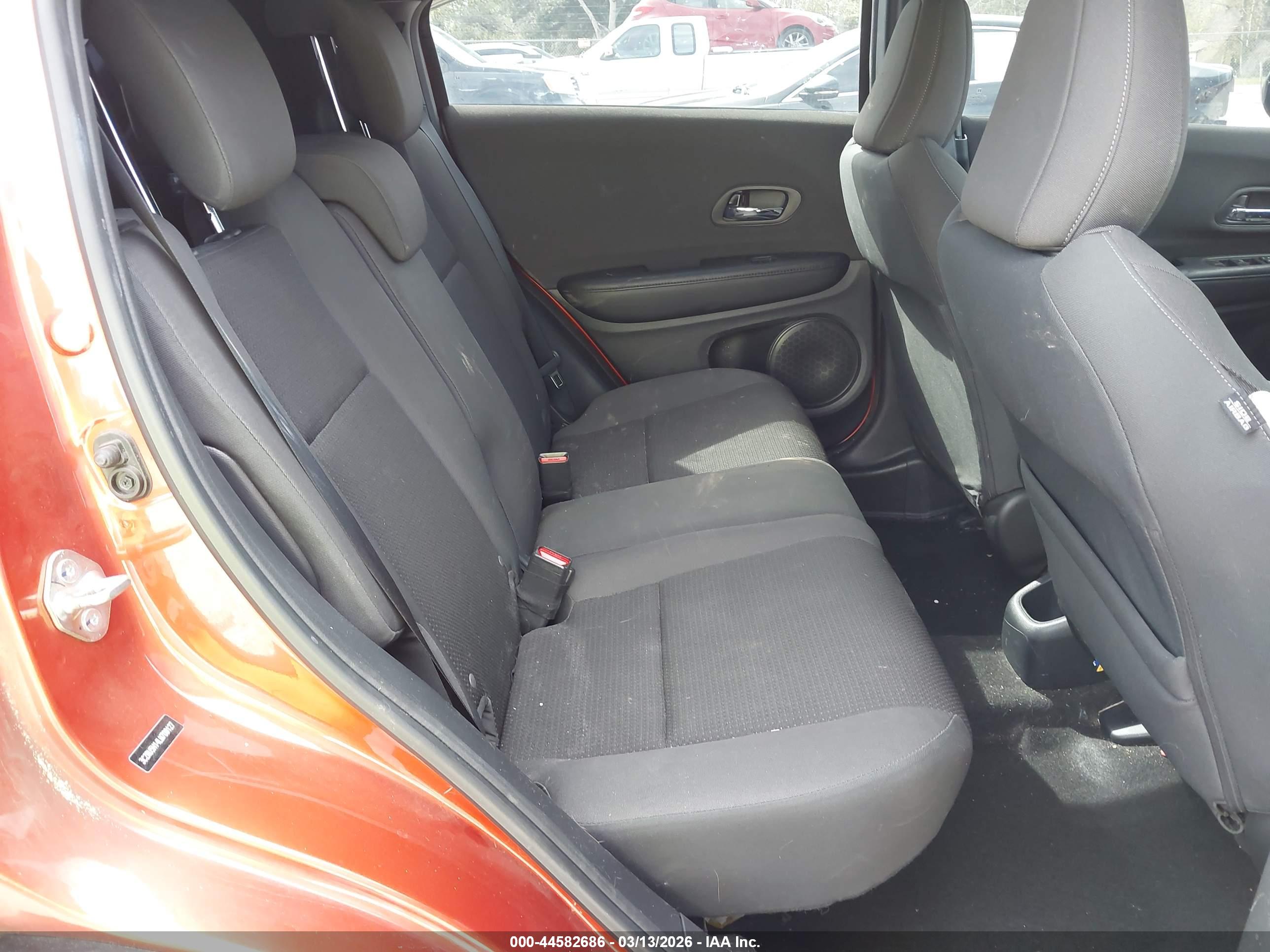 HONDA HR-V image 8