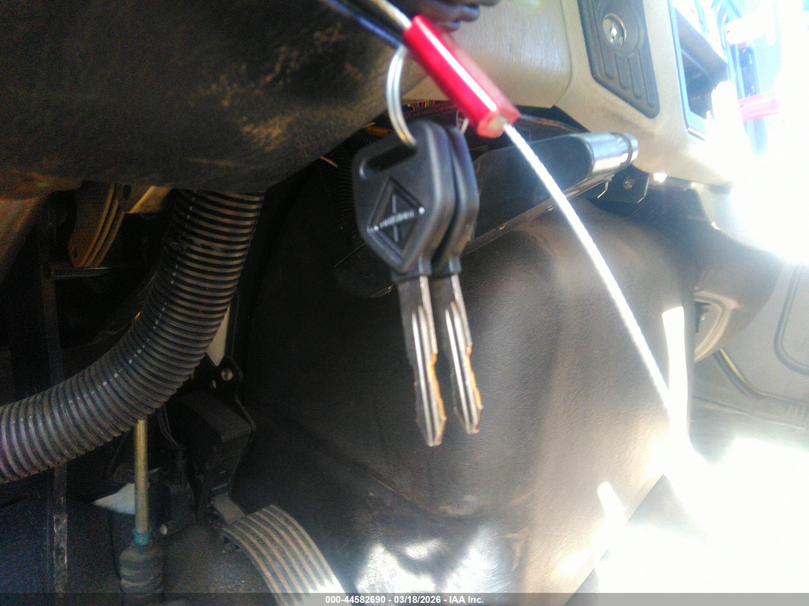 INTERNATIONAL 7000 image 11