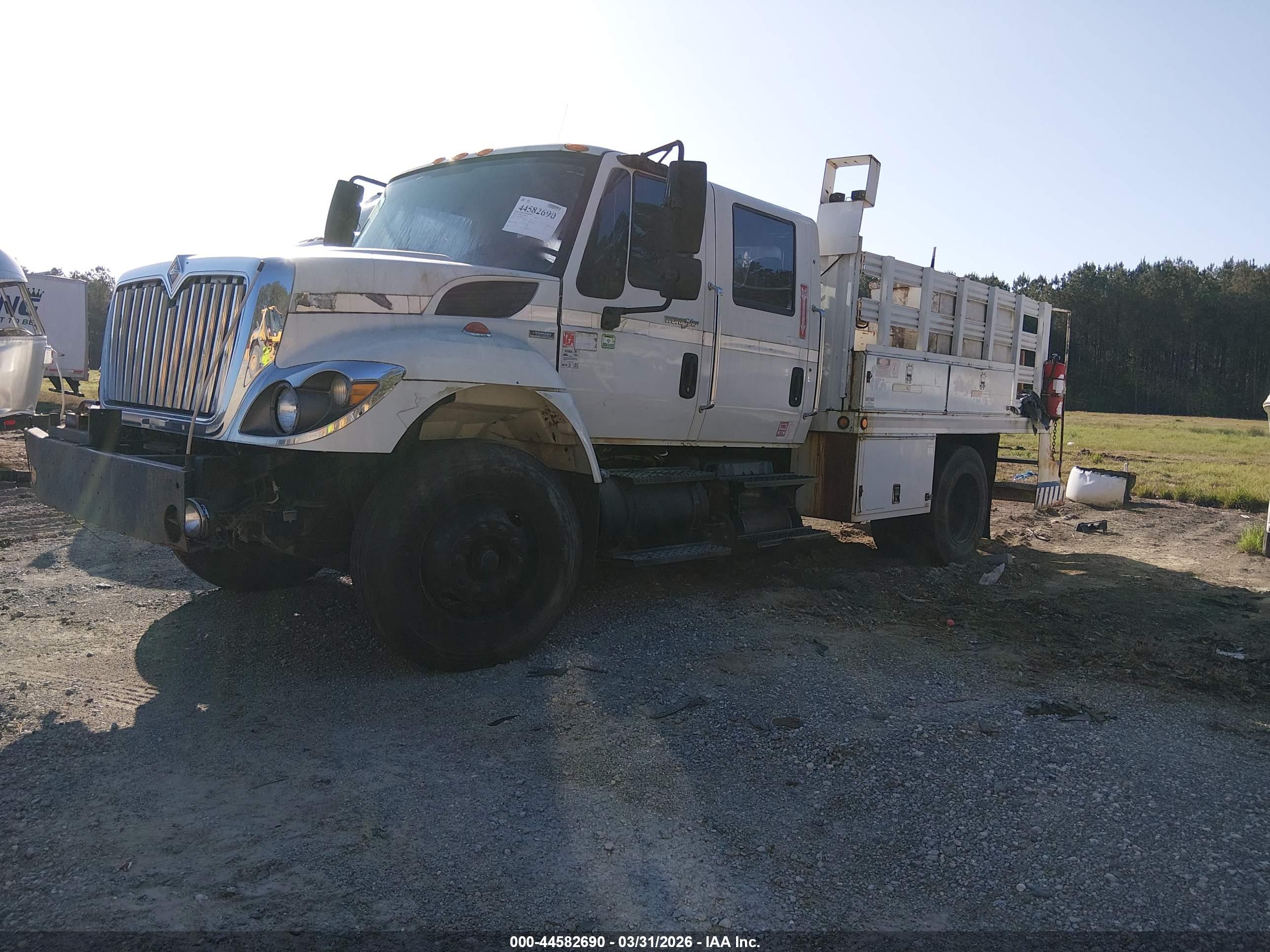 INTERNATIONAL 7000 image 2
