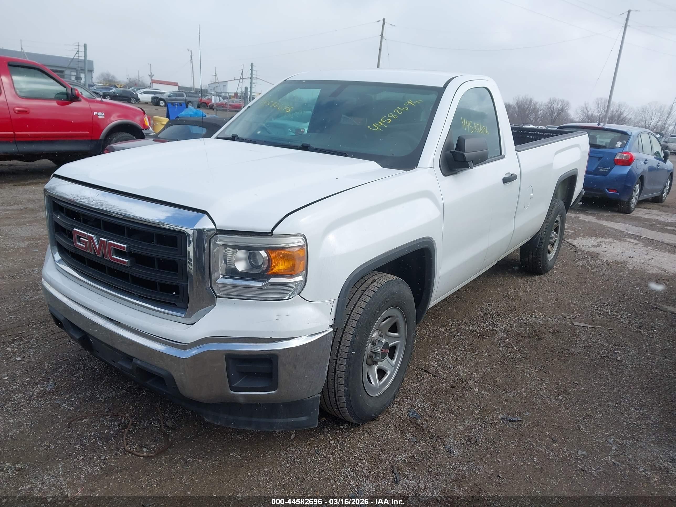 GMC SIERRA image 2