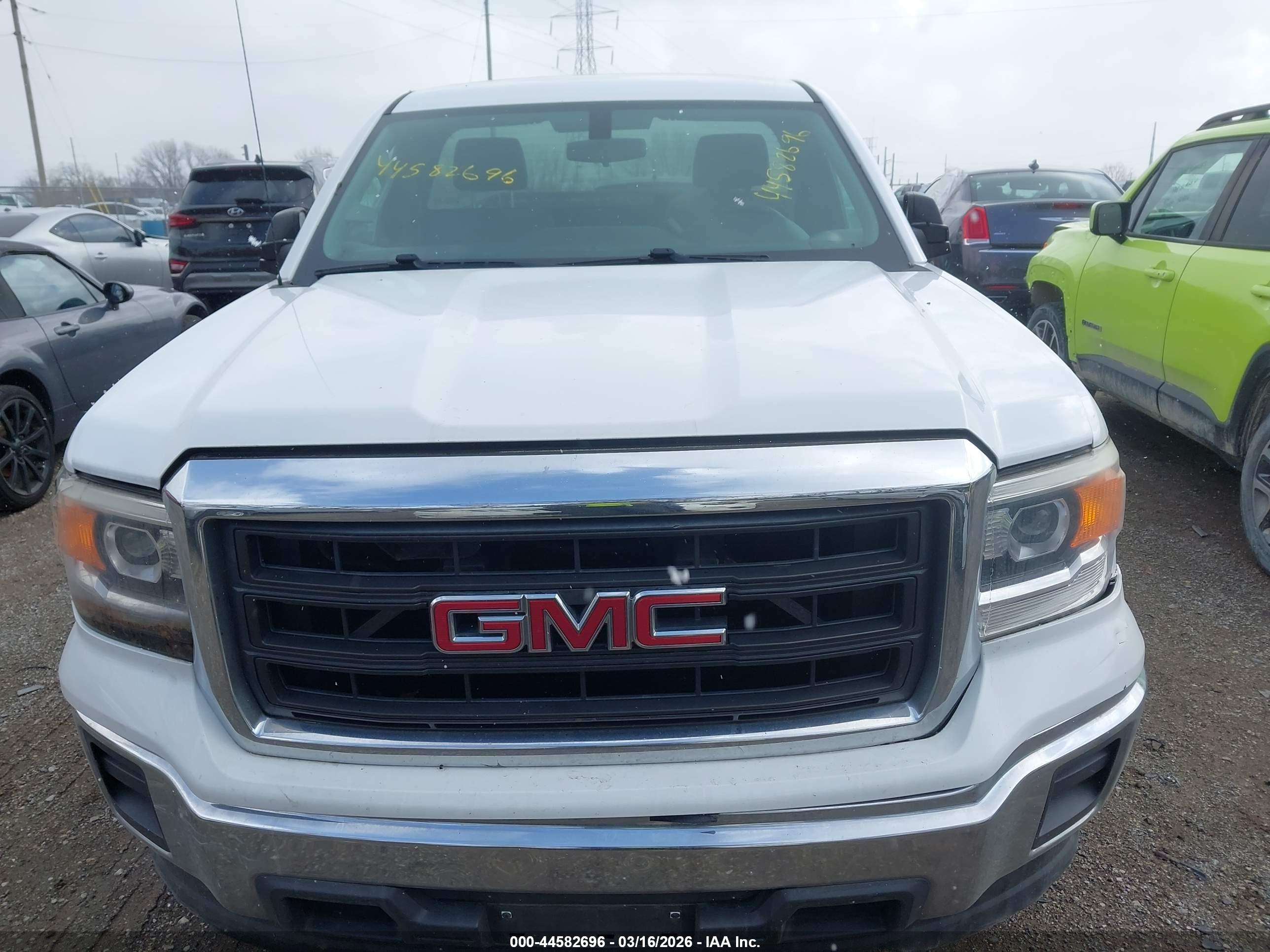 GMC SIERRA image 6