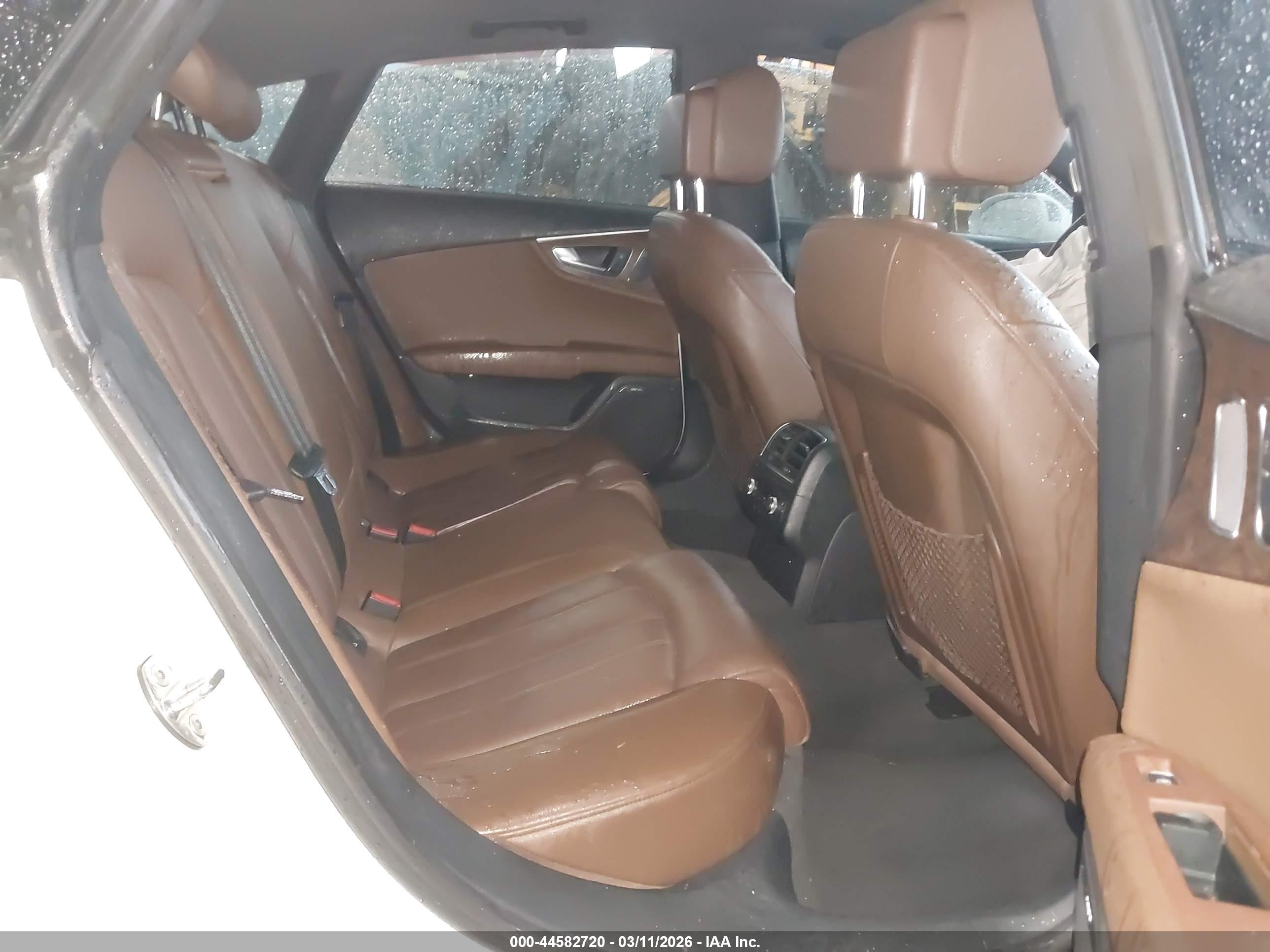 AUDI A7 image 8