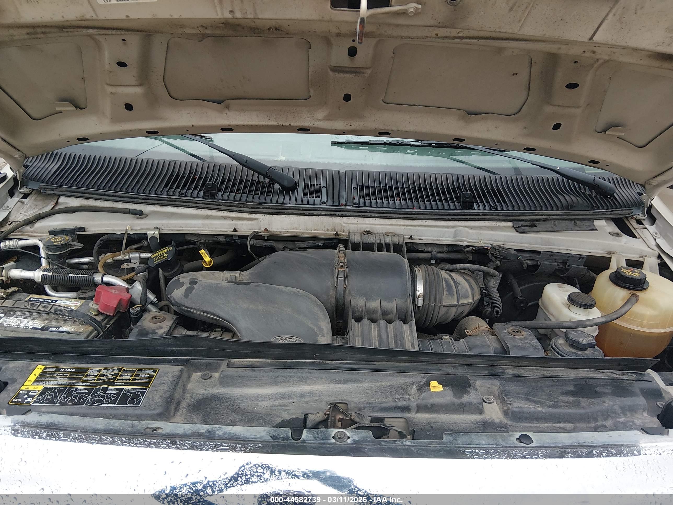 FORD E-350 image 10