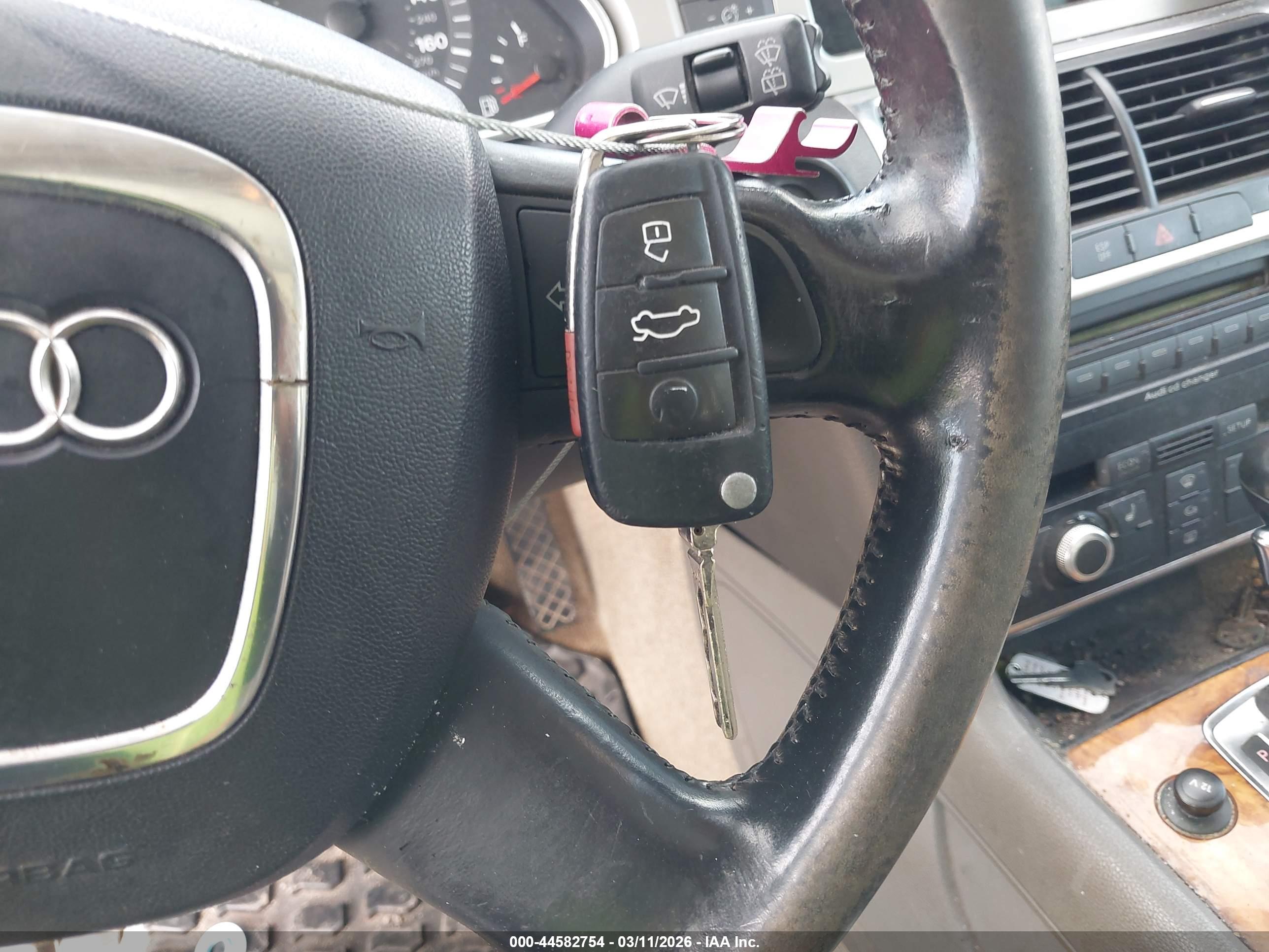 AUDI Q7 image 11