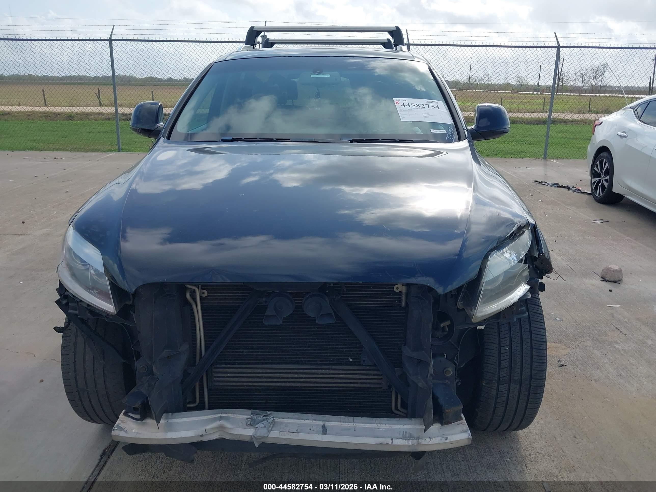 AUDI Q7 image 6