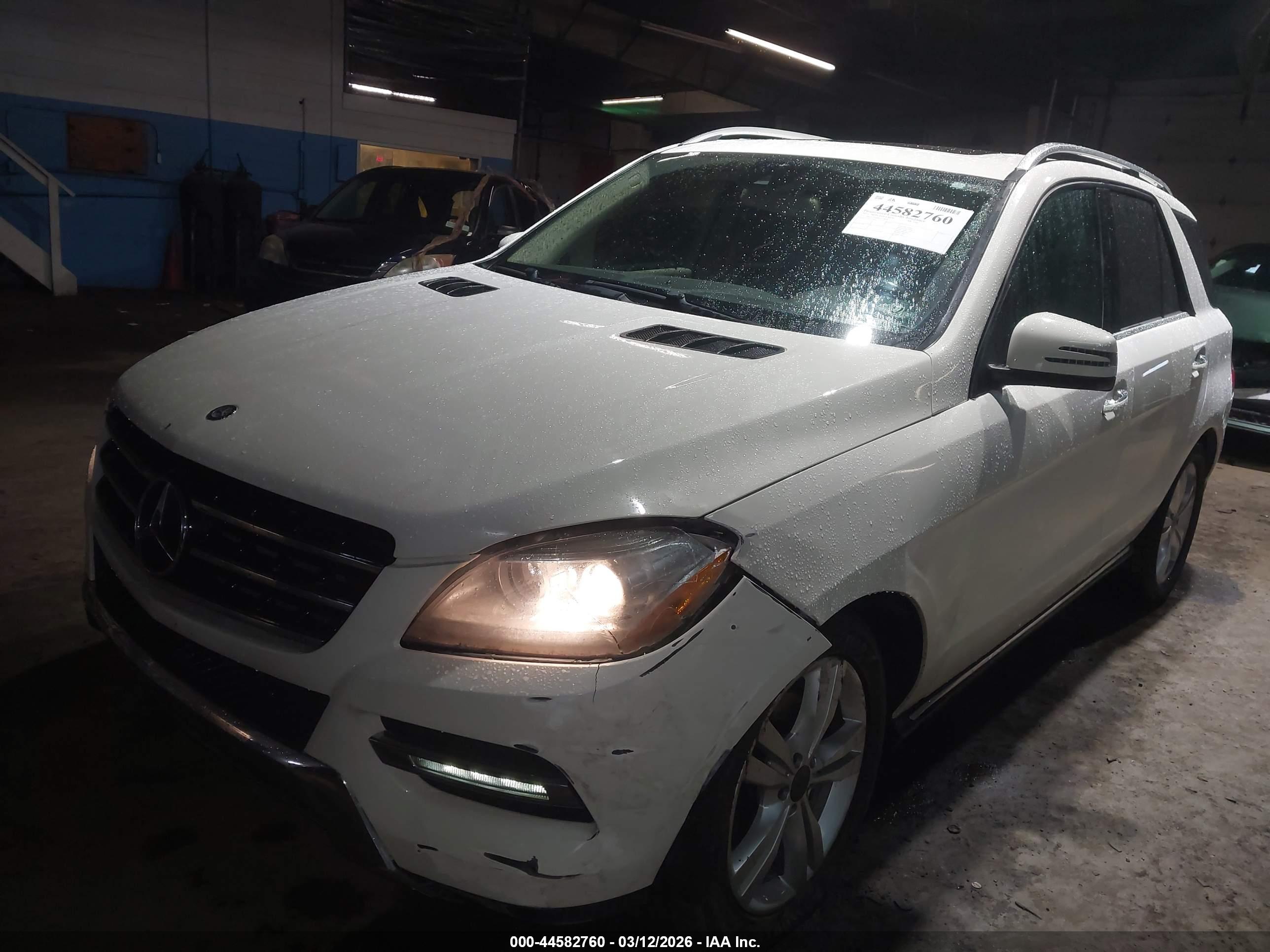 MERCEDES-BENZ ML image 6