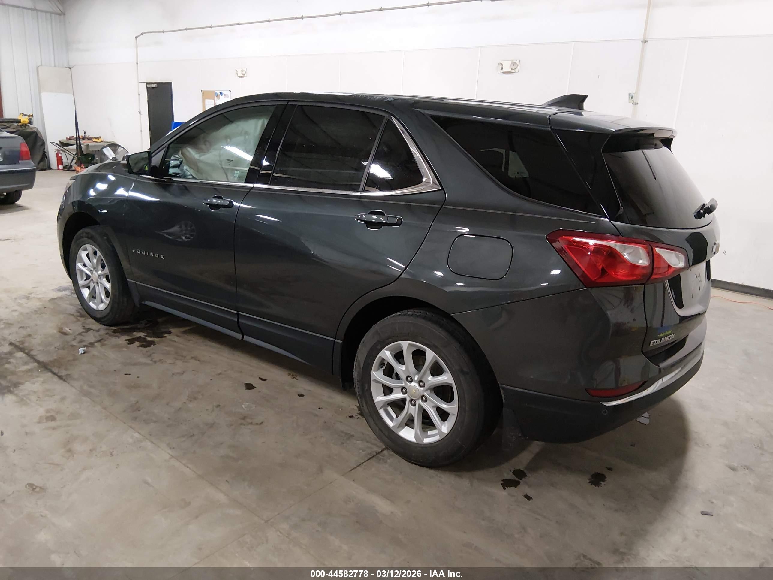 CHEVROLET EQUINOX image 3