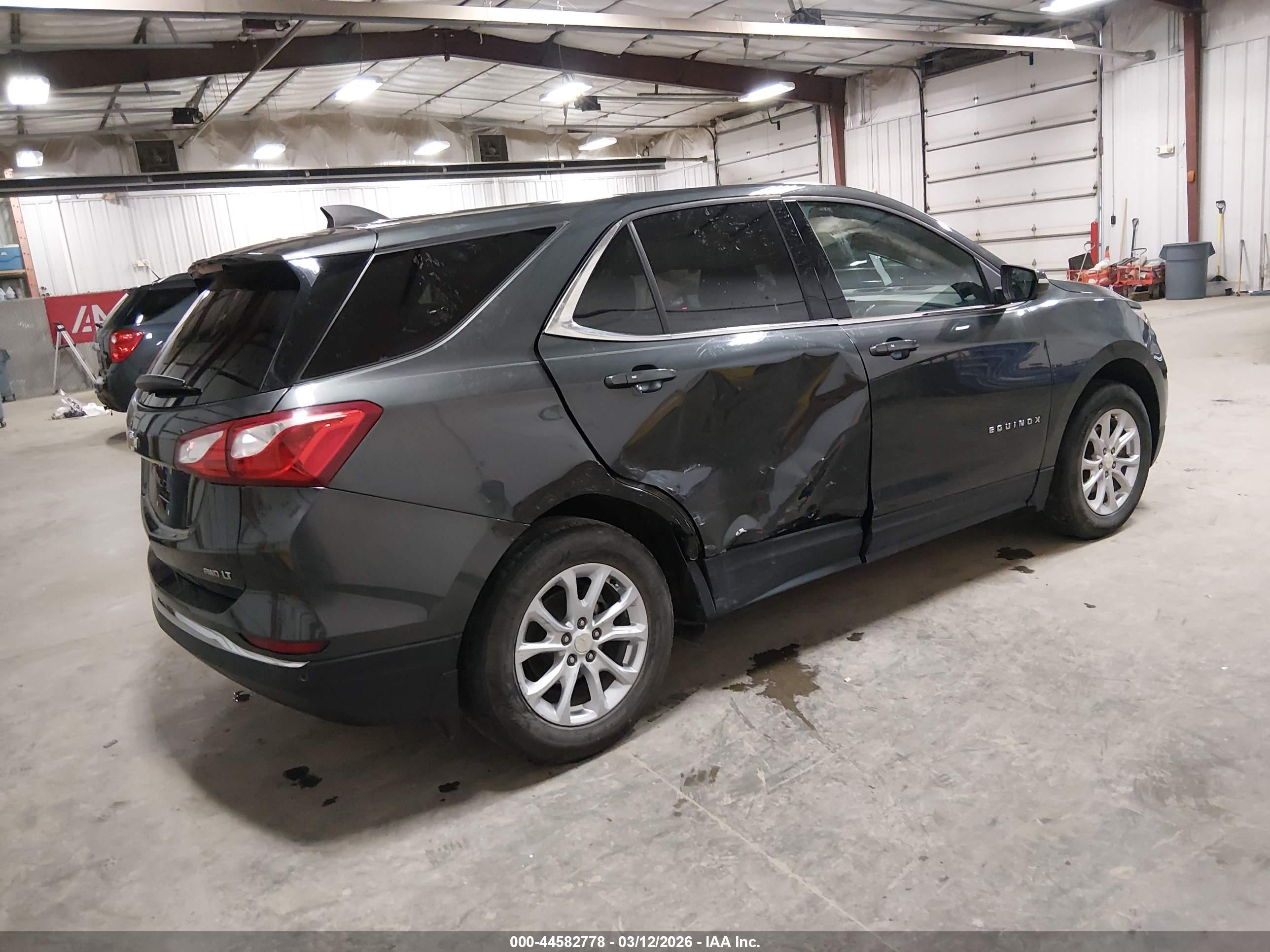 CHEVROLET EQUINOX image 4