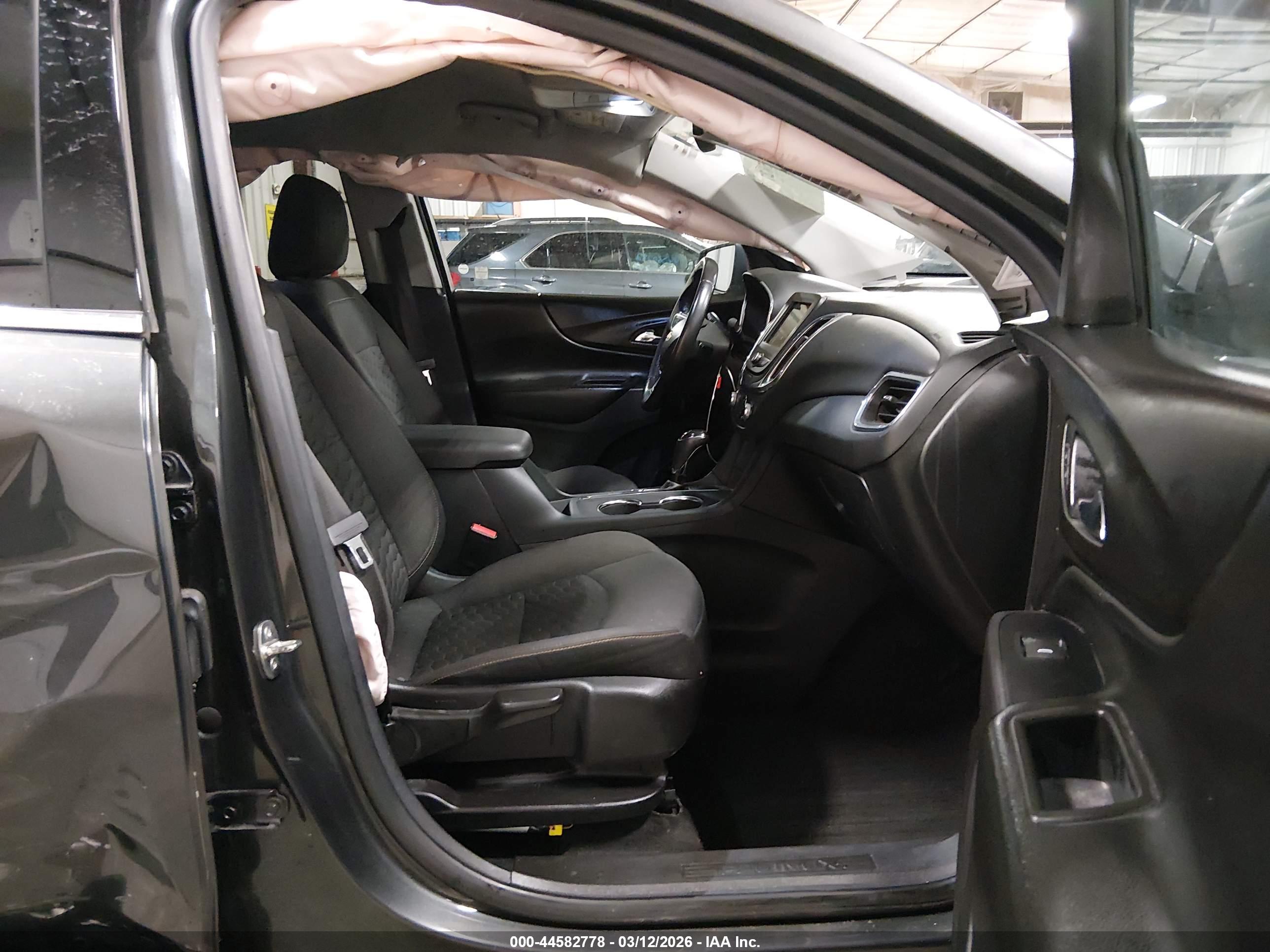 CHEVROLET EQUINOX image 5