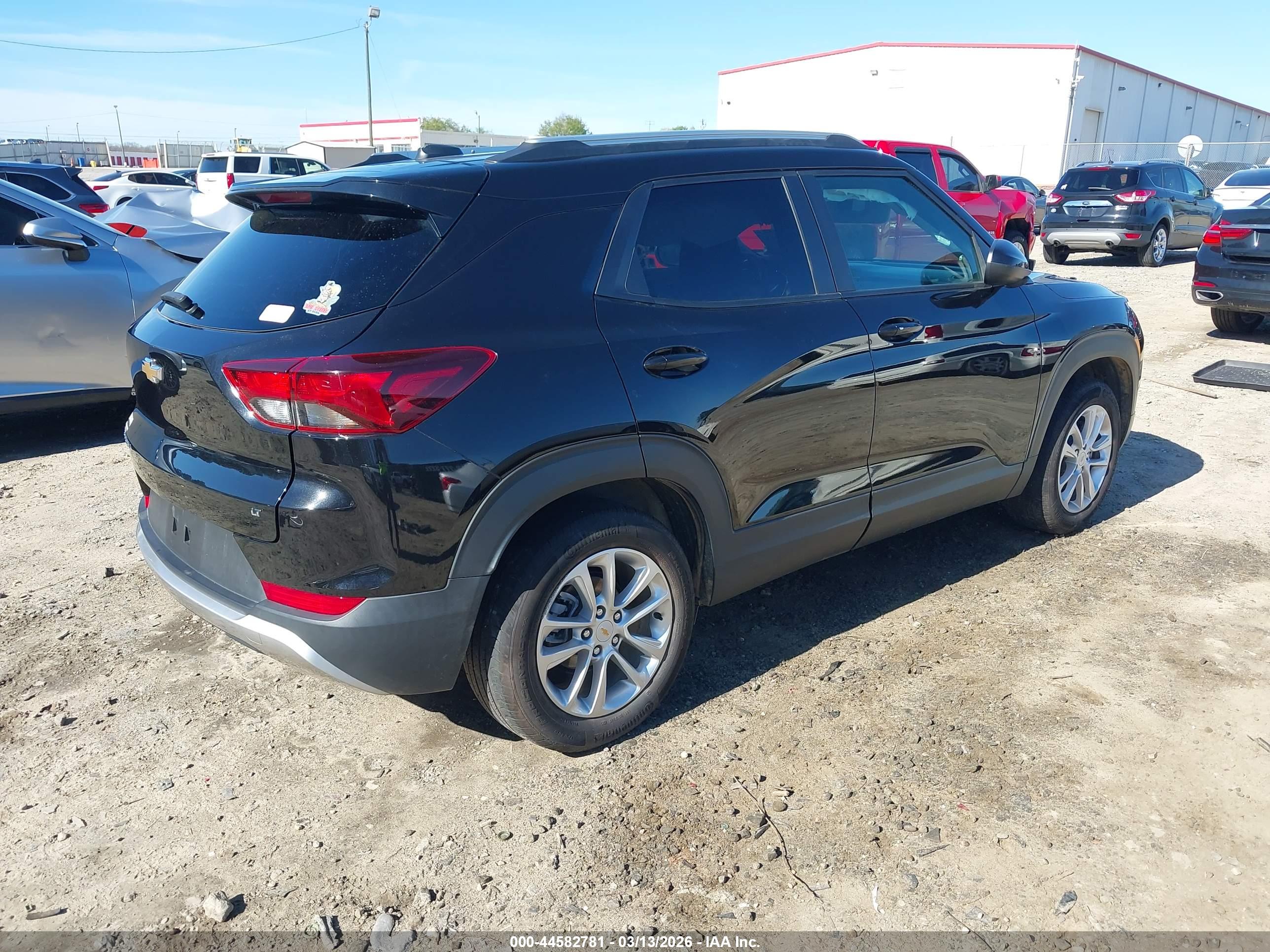 CHEVROLET TRAILBLAZER image 4