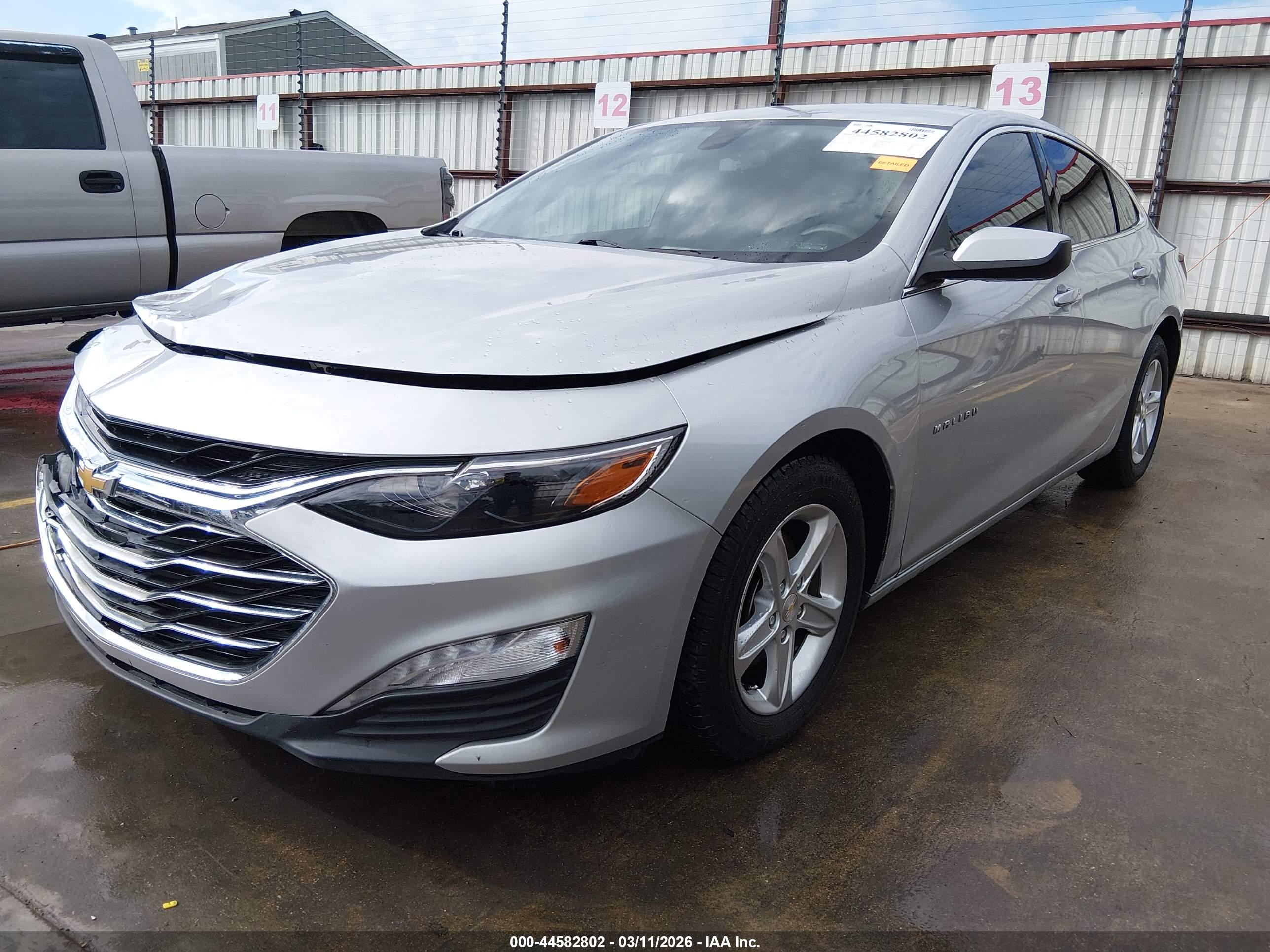 CHEVROLET MALIBU image 2