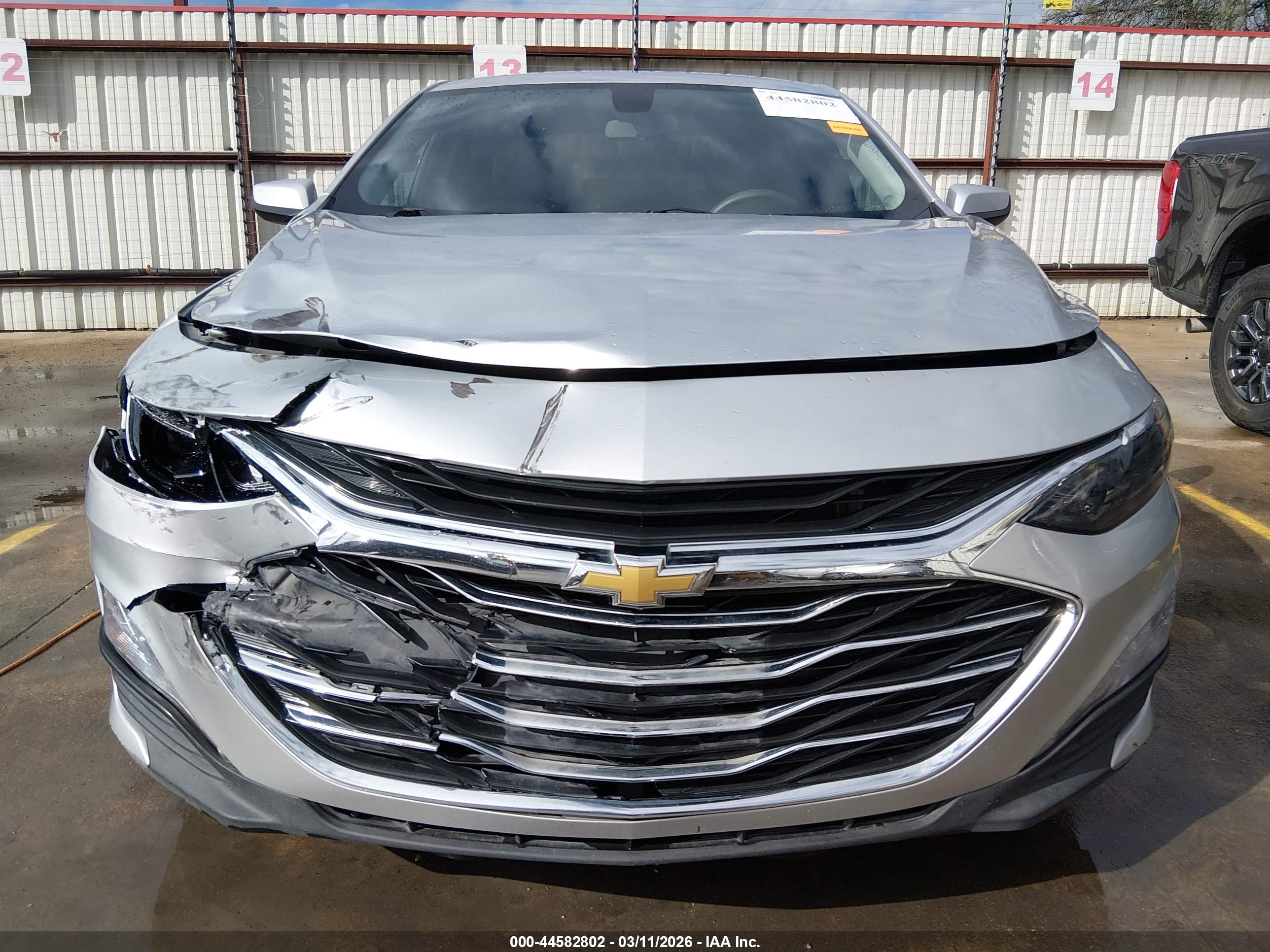 CHEVROLET MALIBU image 6