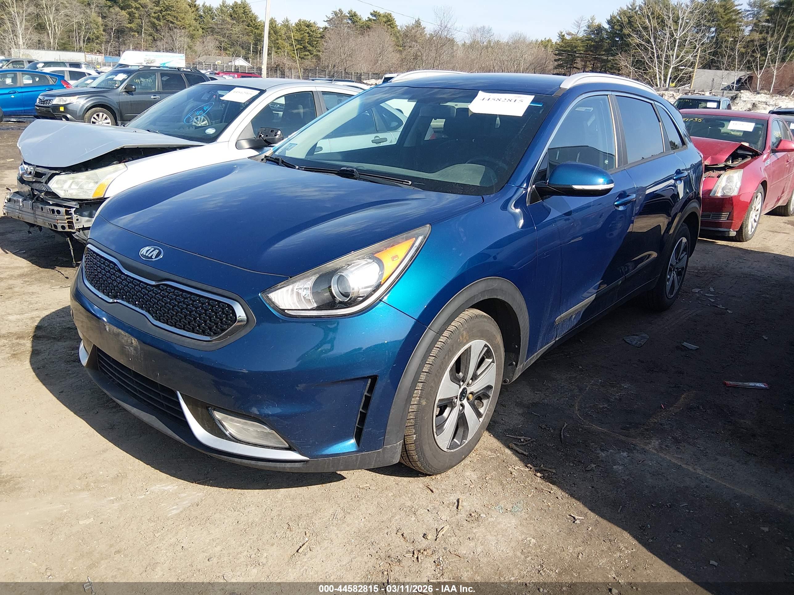 KIA NIRO image 2