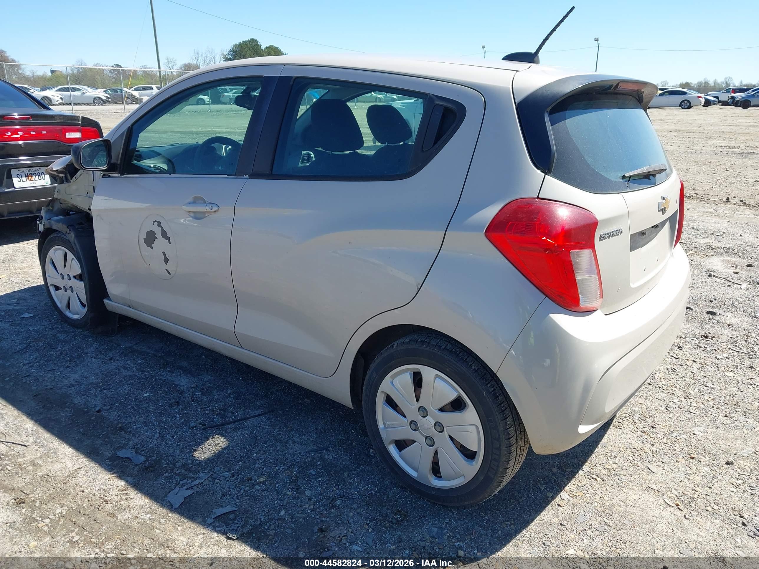 CHEVROLET SPARK image 3