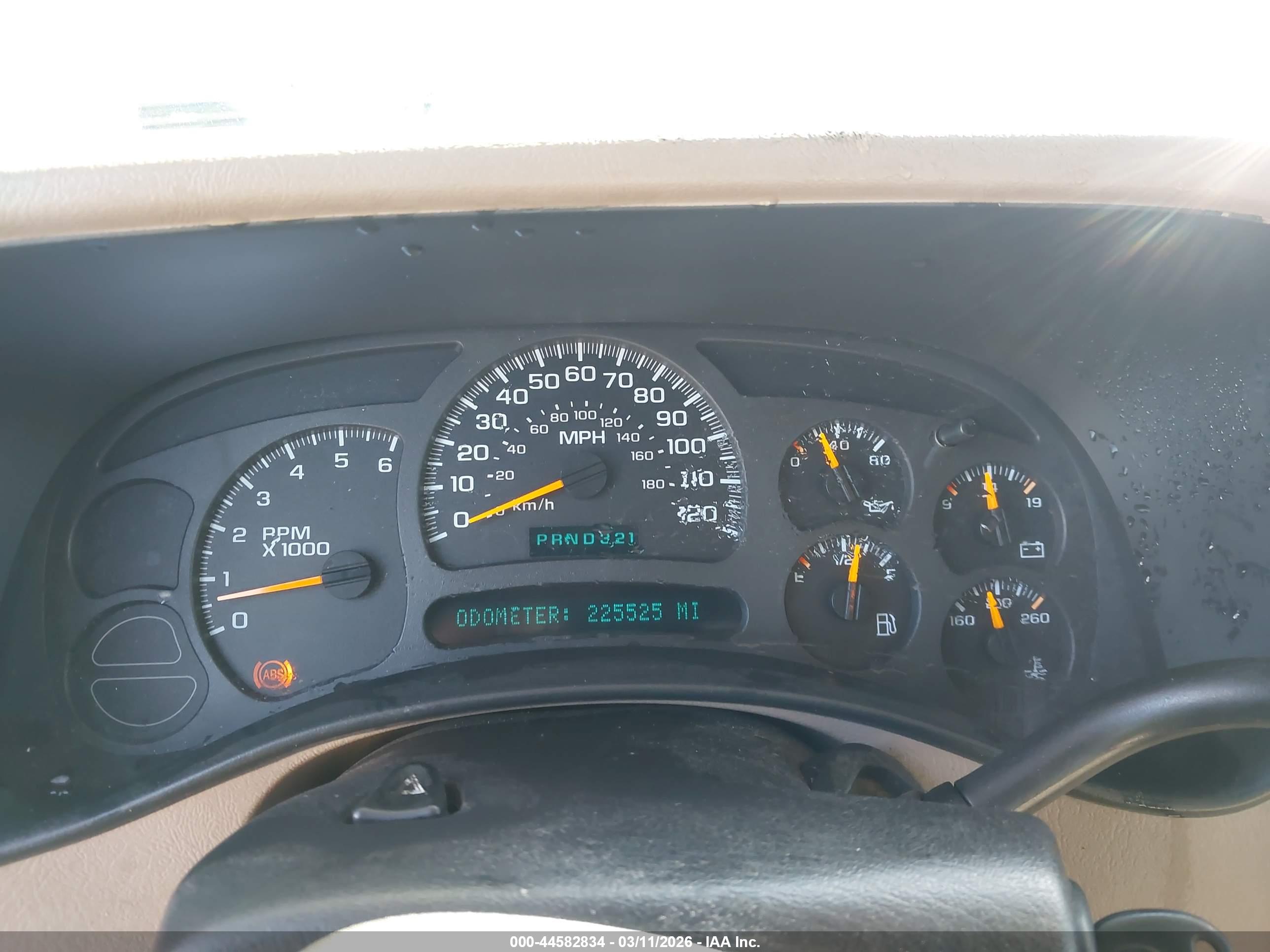 CHEVROLET TAHOE image 7