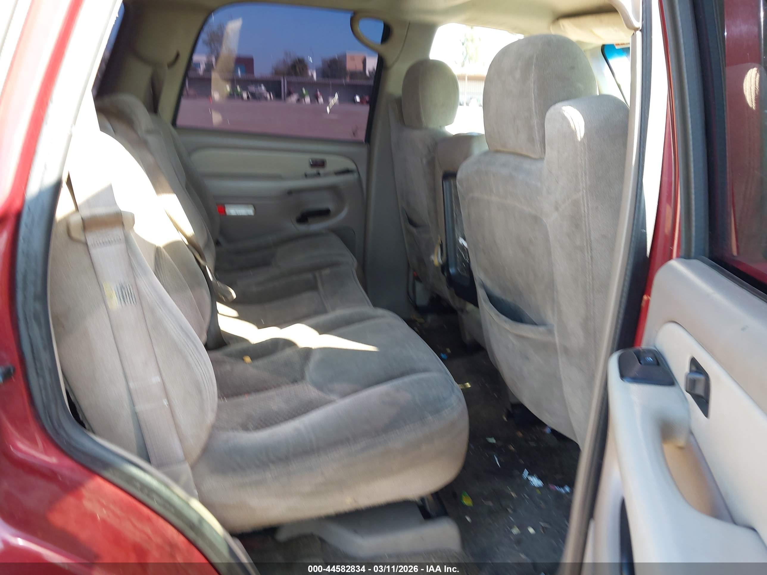 CHEVROLET TAHOE image 8